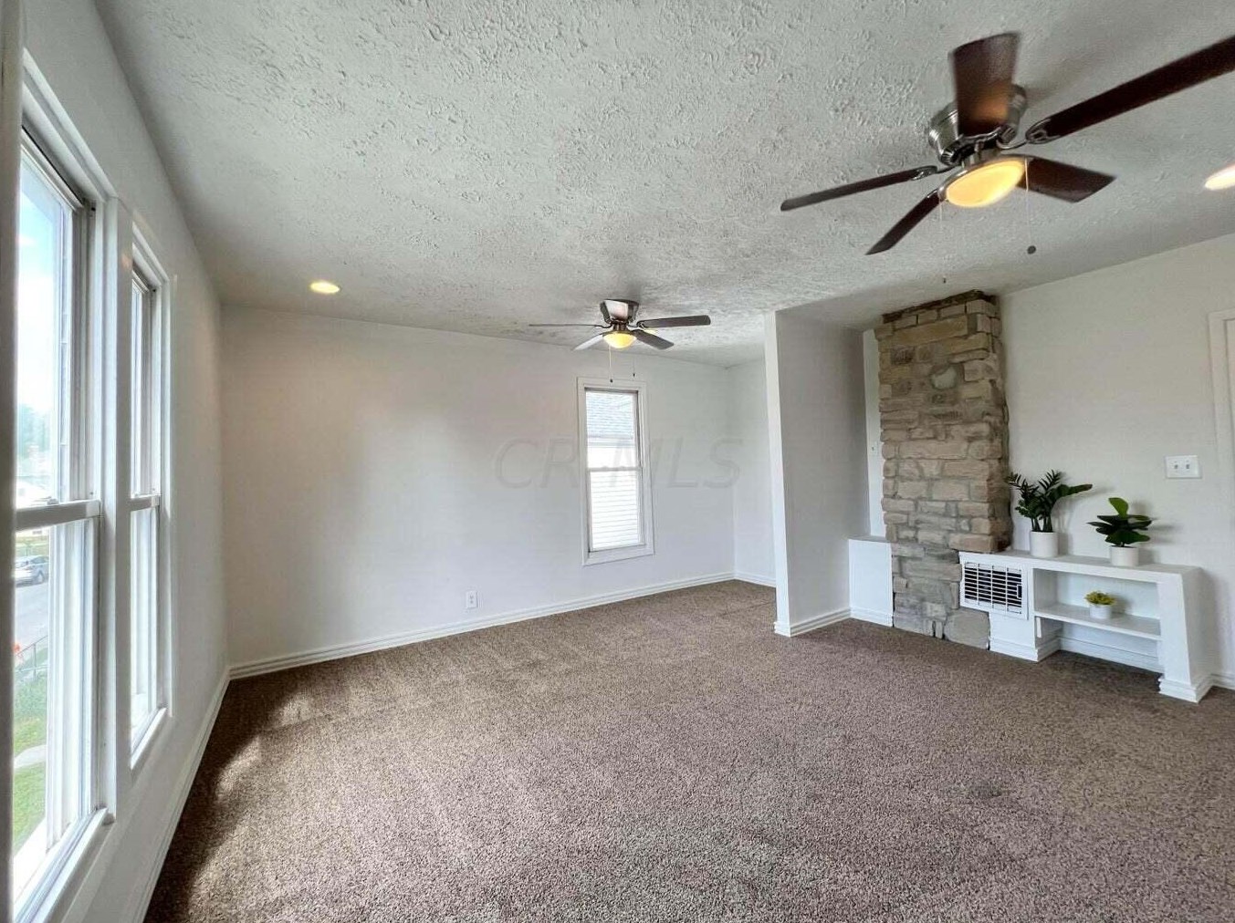 106 Oakley Ave, Columbus OH  43204-3214 exterior