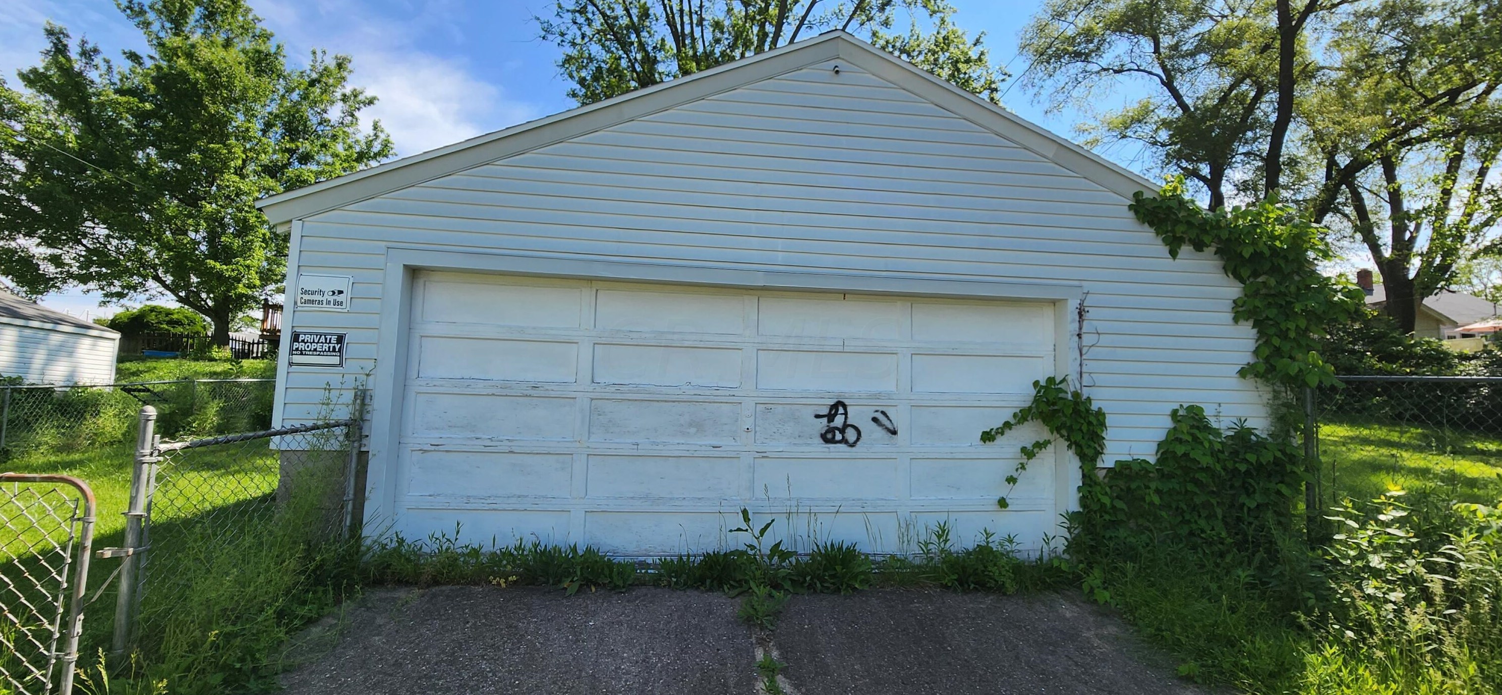 1175 Delta Rd, Springfield, OH 45505