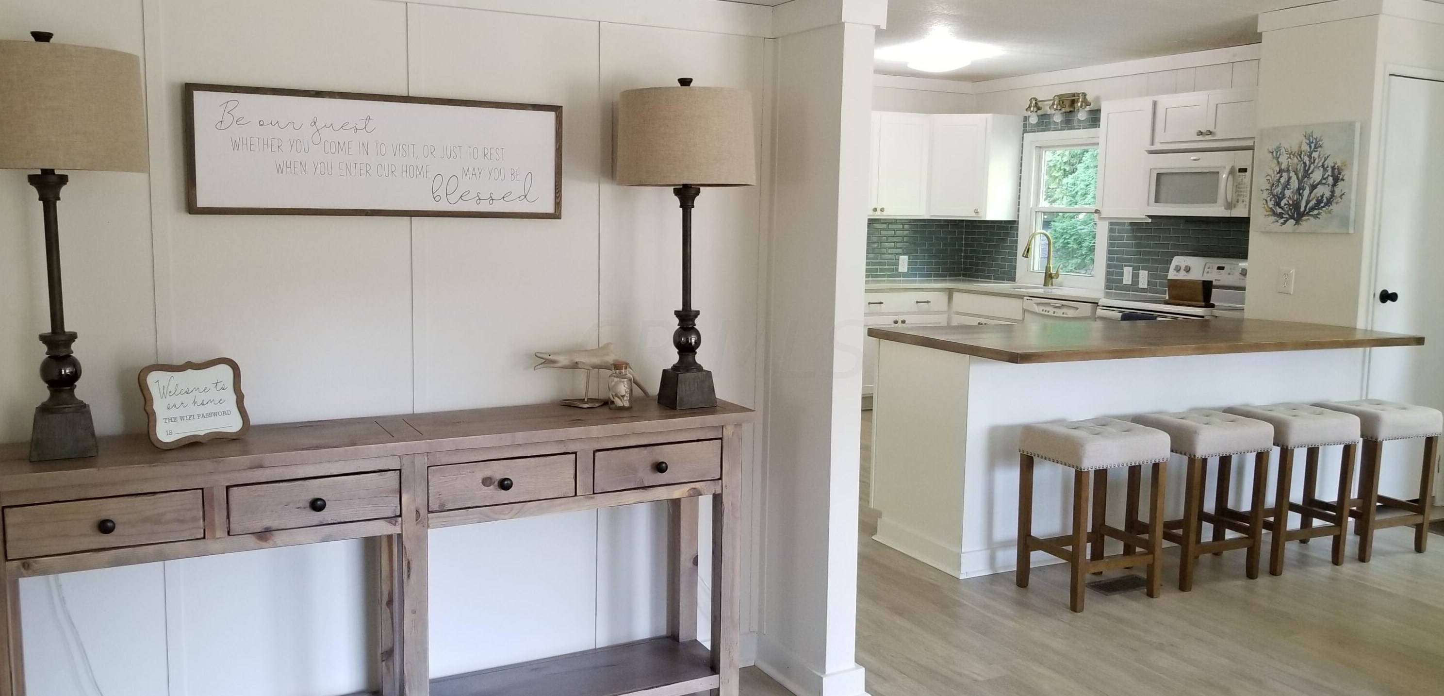 1718 Catawba Rd, Port Clinton, OH 43452-2919