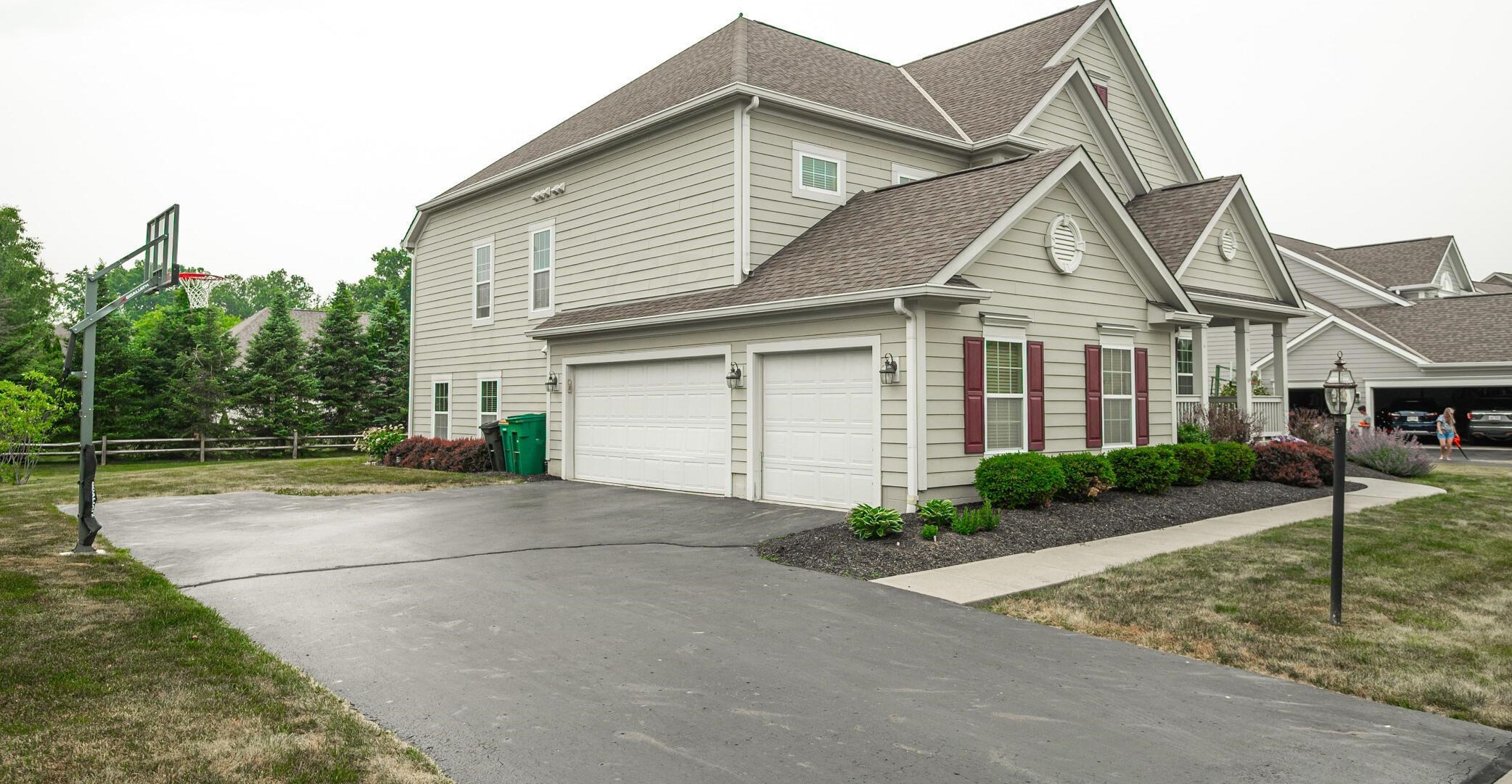 1255 Stone Trail Dr, Blacklick, OH 43004