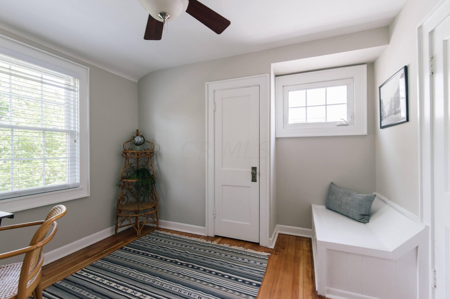 812 Gladden Rd, Columbus OH 43212-3811 exterior