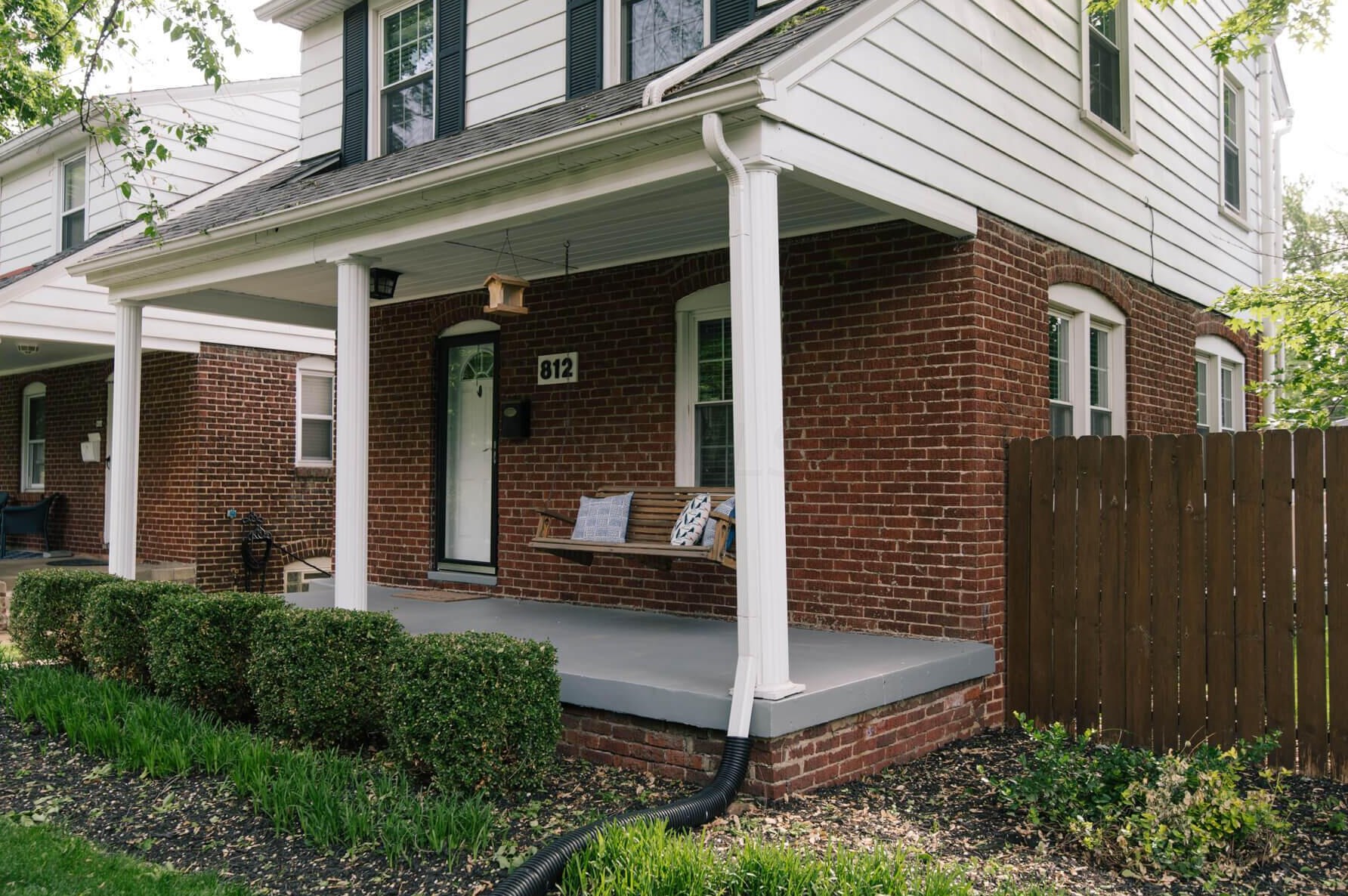 812 Gladden Rd, Columbus, OH 43212-3810