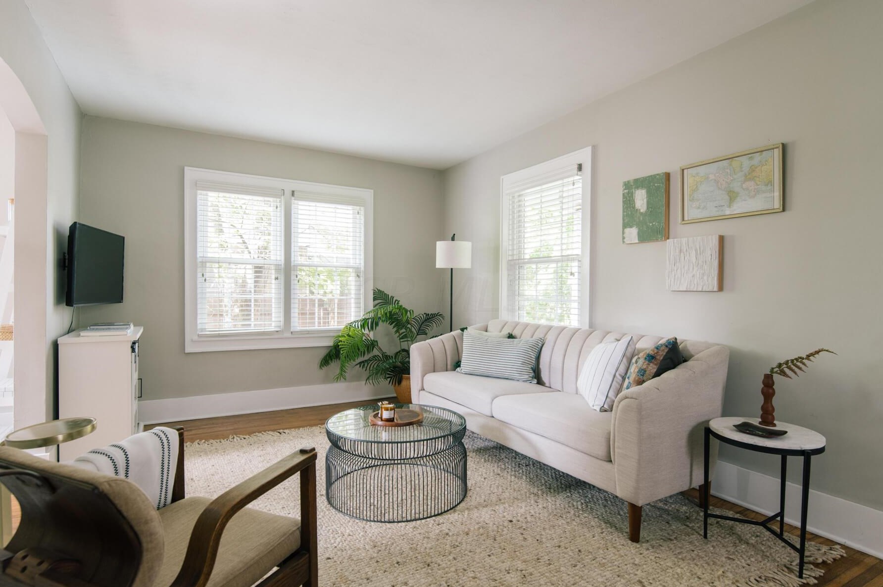 812 Gladden Rd, Columbus OH 43212-3811 exterior