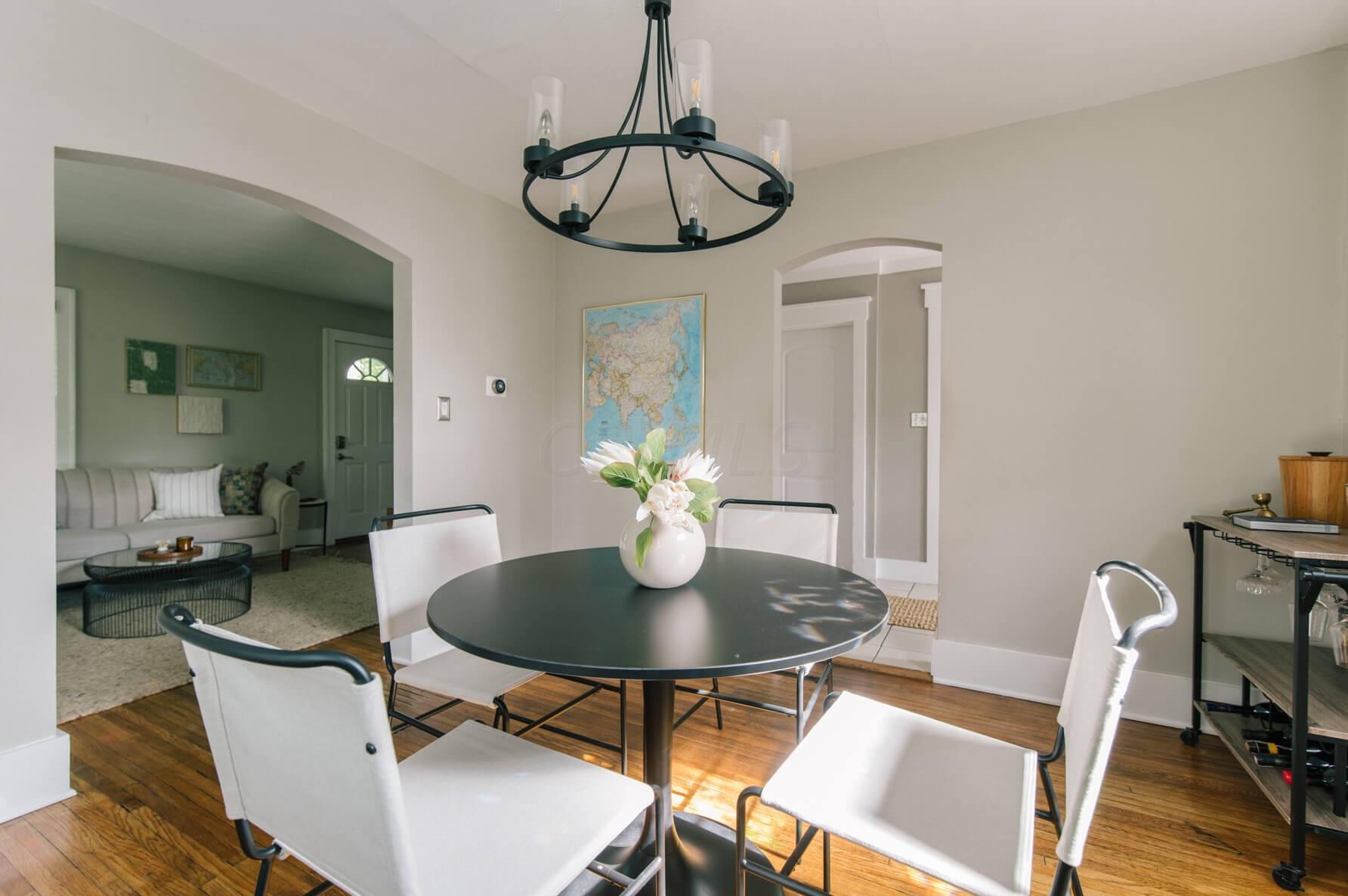 812 Gladden Rd, Columbus OH 43212-3811 exterior