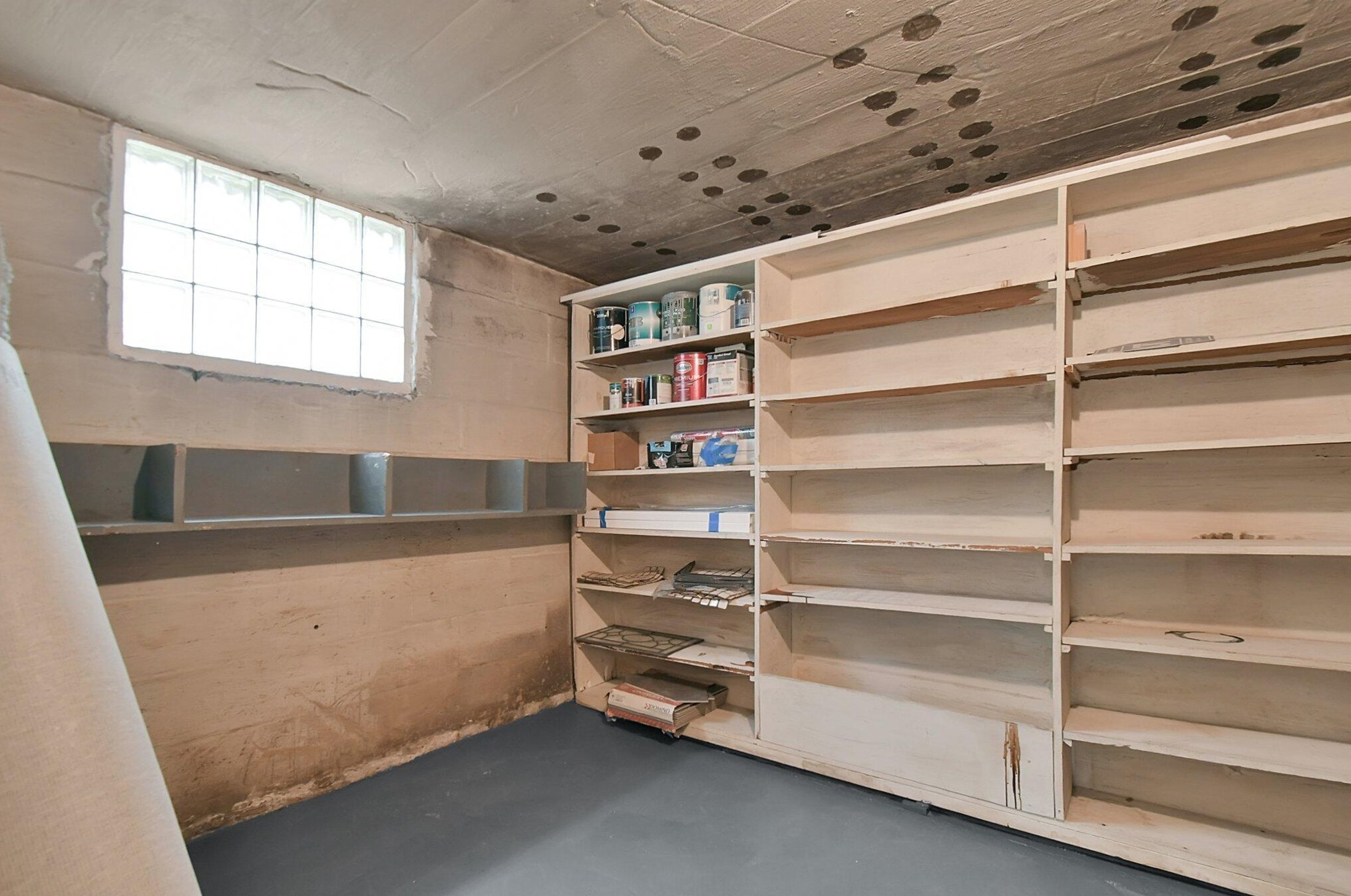 492 Hilltonia Ave, Columbus OH 43223-1611 exterior