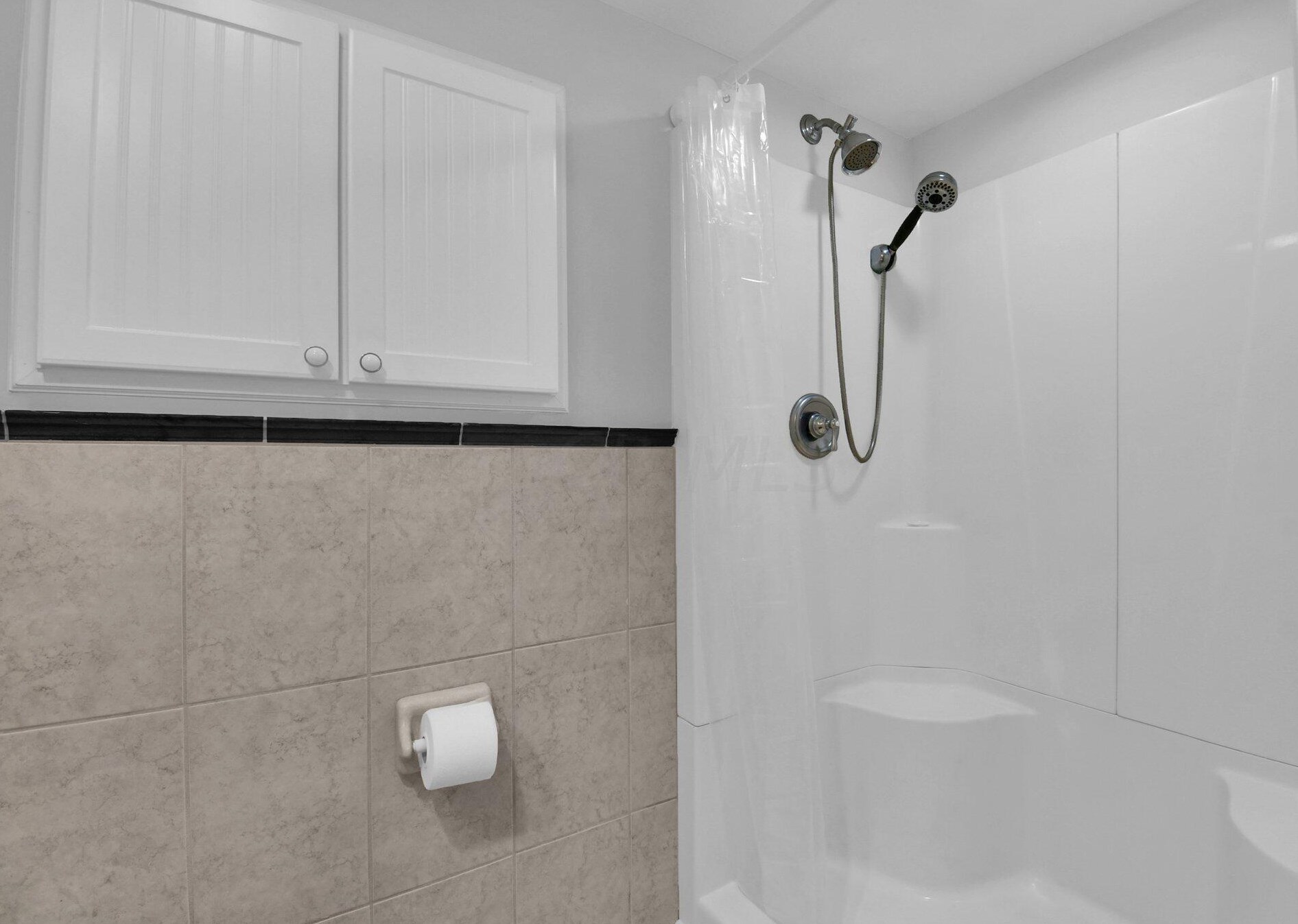 1189 Leicester Pl, Columbus OH 43235-2181 exterior