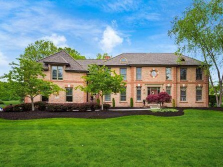 5656 Medallion E Dr, Westerville, OH 43082