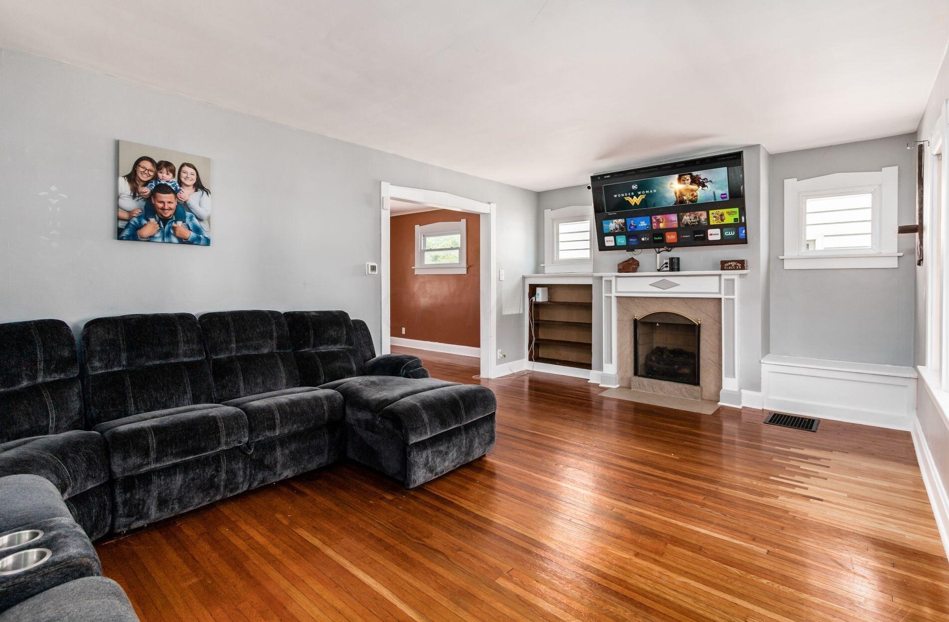 655 Hilltonia Ave, Columbus OH 43223-1703 exterior