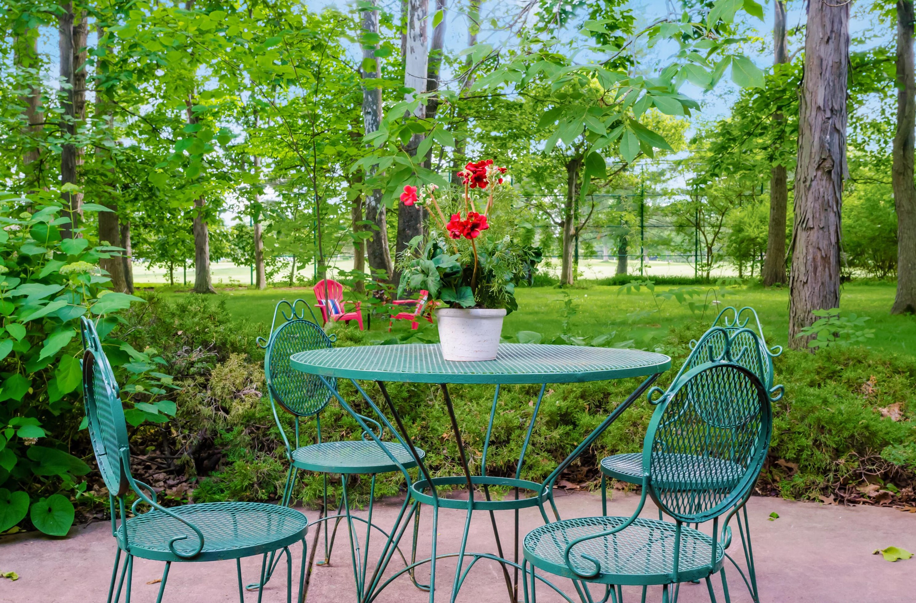 6665 Merwin Rd, Columbus OH 43235-2808 exterior