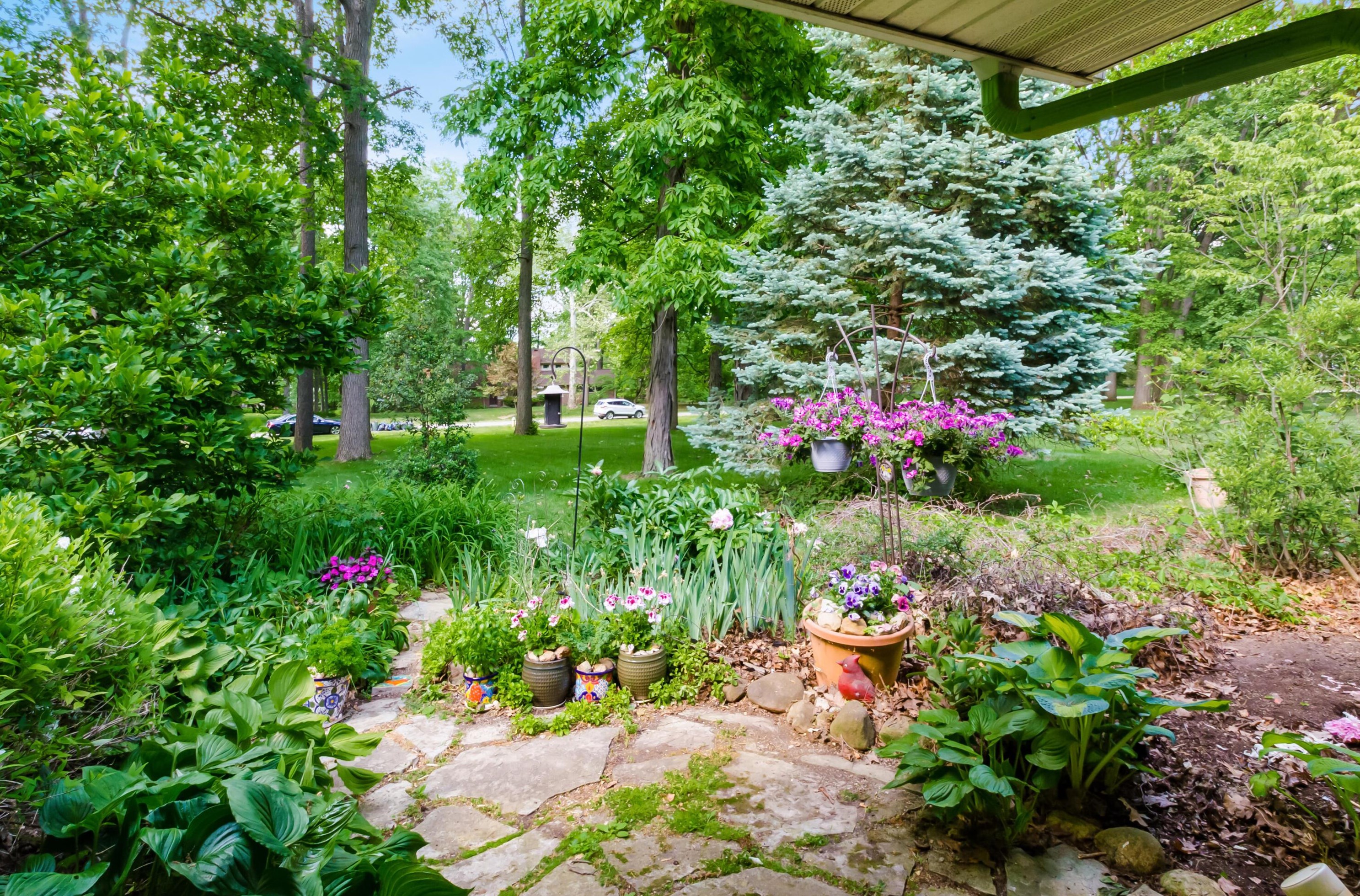6665 Merwin Rd, Columbus, OH 43235-2841