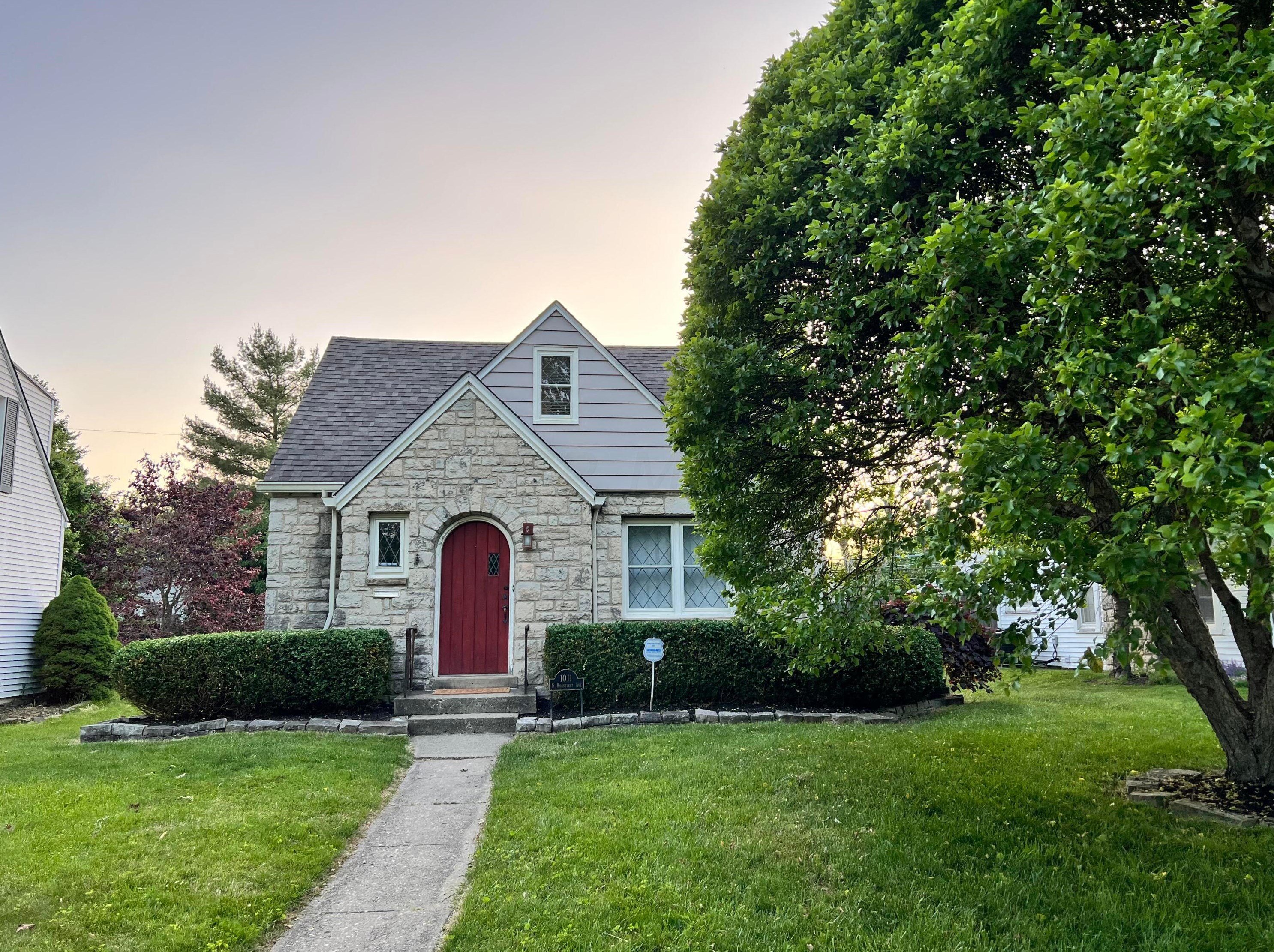 1011 Roosevelt Ave, Columbus OH 43209-1558 exterior