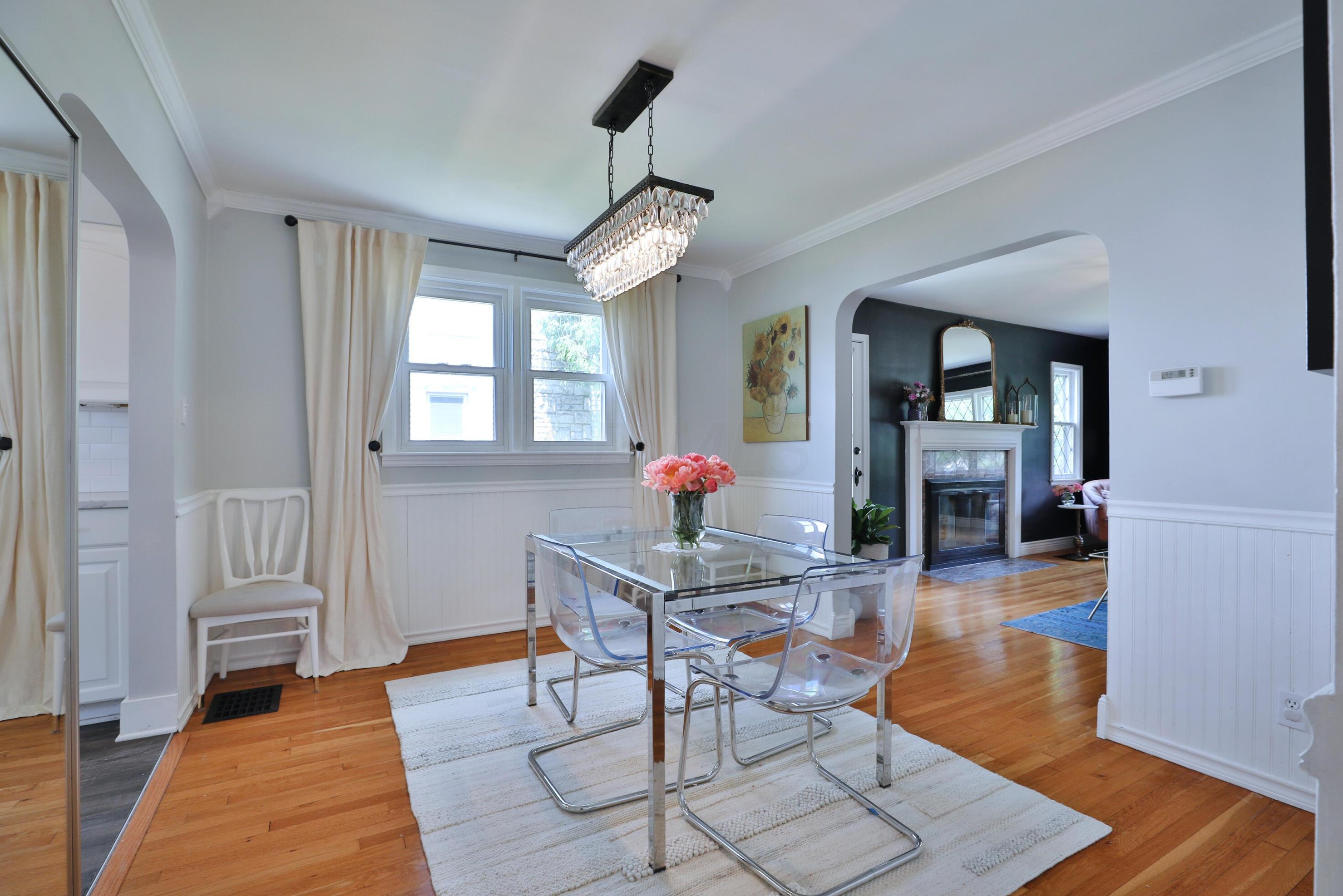 1011 Roosevelt Ave, Columbus OH 43209-1558 exterior