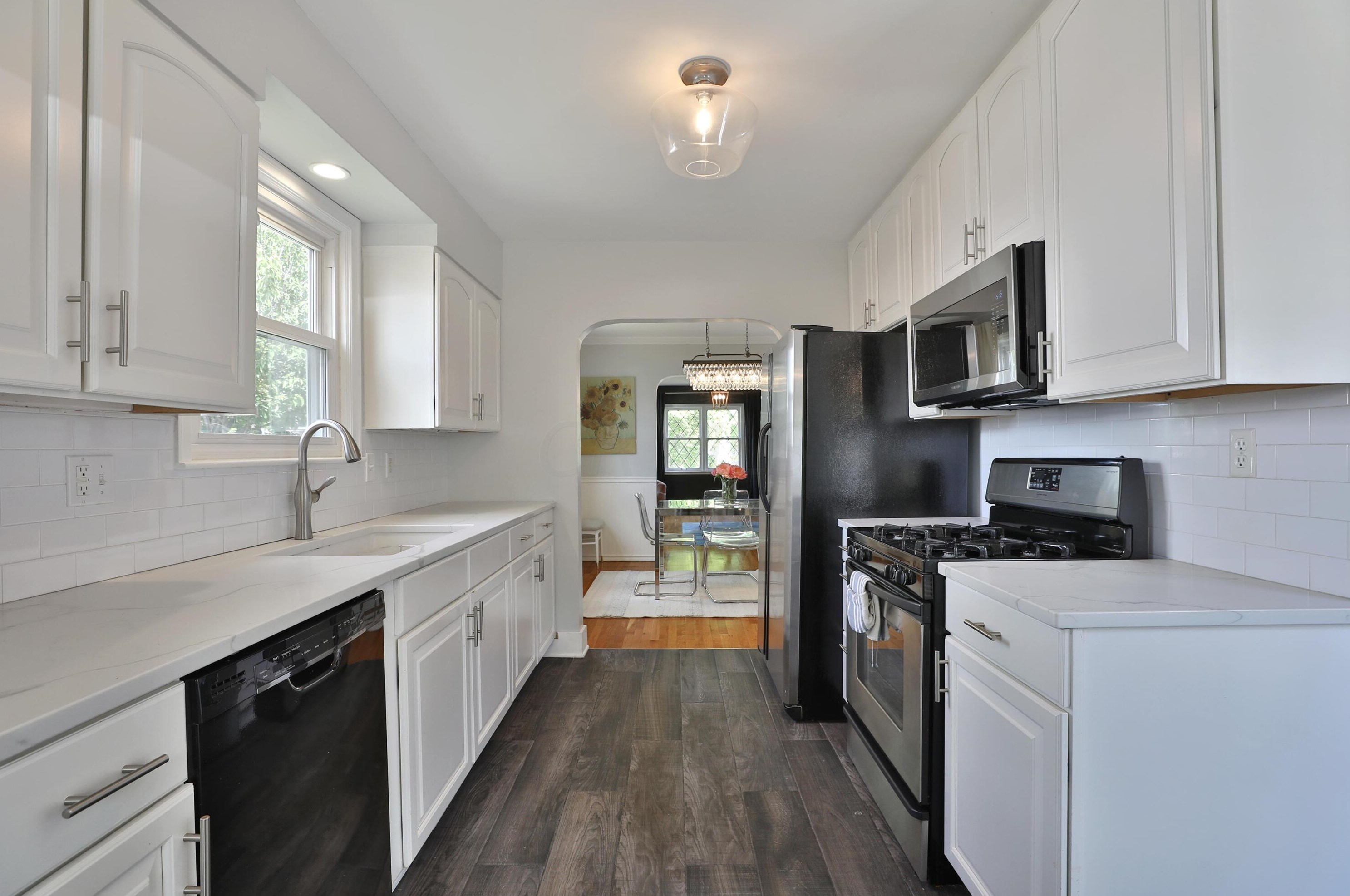 1011 Roosevelt Ave, Columbus OH 43209-1558 exterior