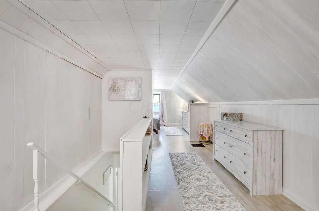 1300 Lenore Ave, Columbus OH 43224-3358 exterior