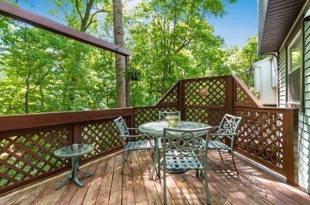 3845 Julia Ct, Columbus OH 43230-4133 exterior