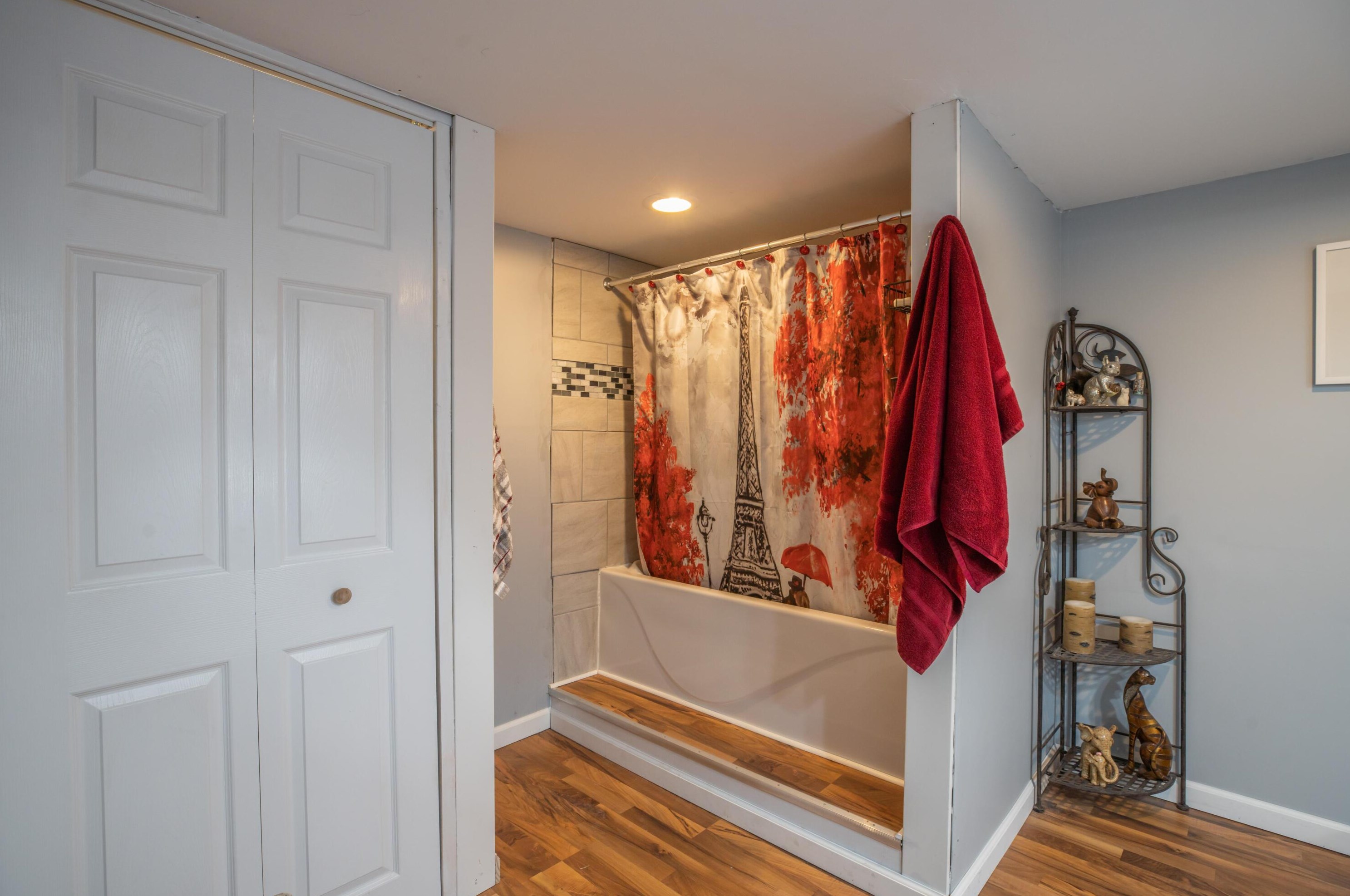 2990 Glenshaw Ave, Columbus OH 43231-6055 exterior