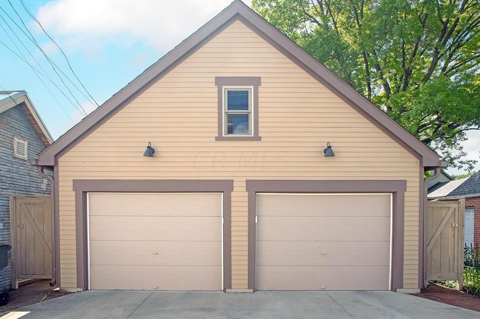 774 6 St, Columbus OH 43206-2130 exterior