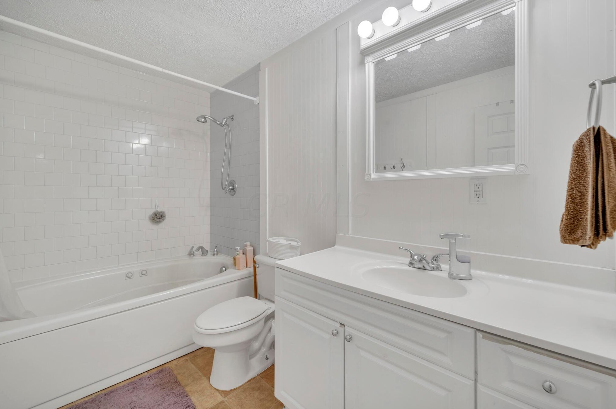 4230 Elliott Rd, Hilliard OH  43026-7648 exterior