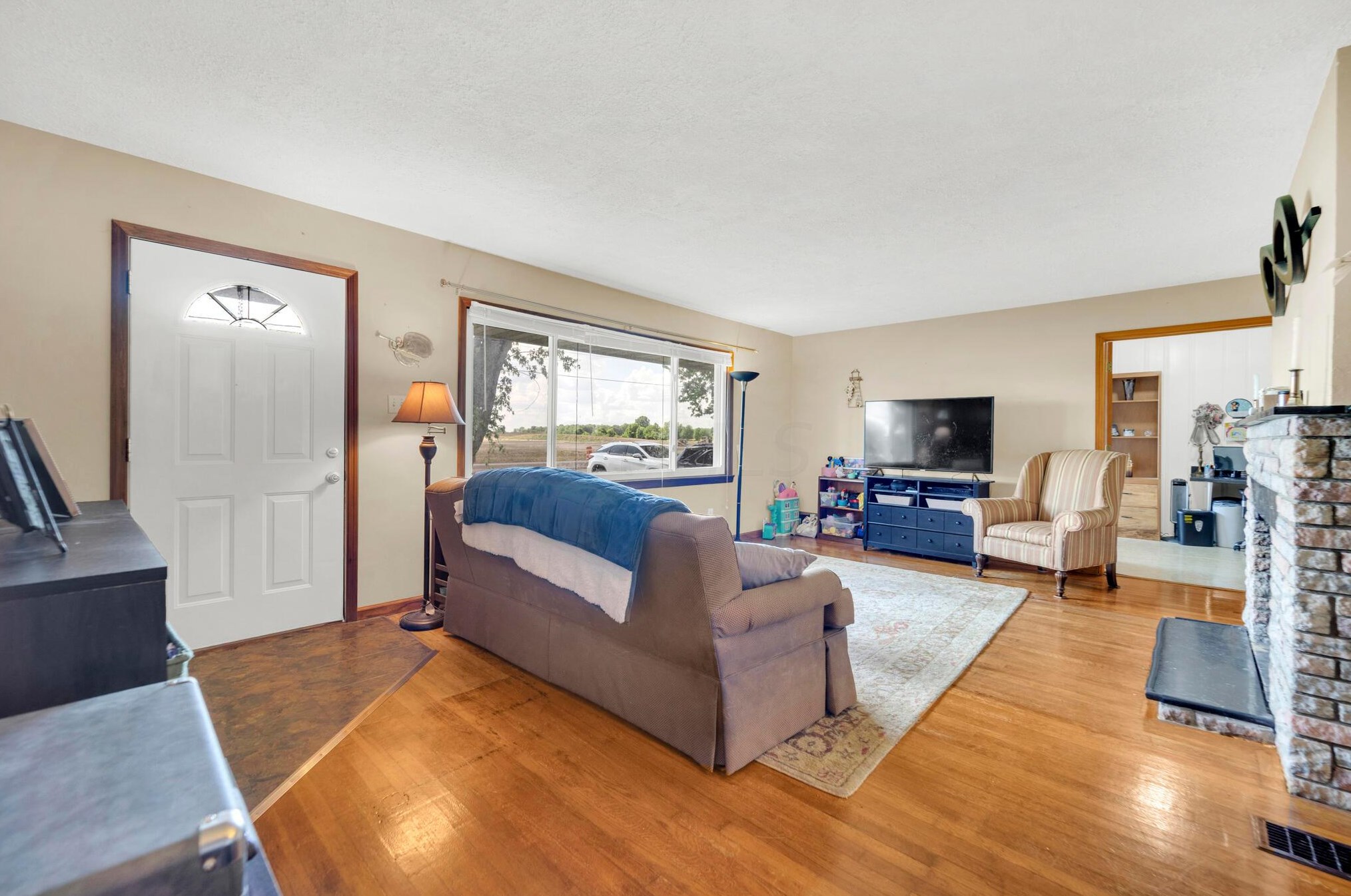 4230 Elliott Rd, Hilliard OH  43026-7664 exterior