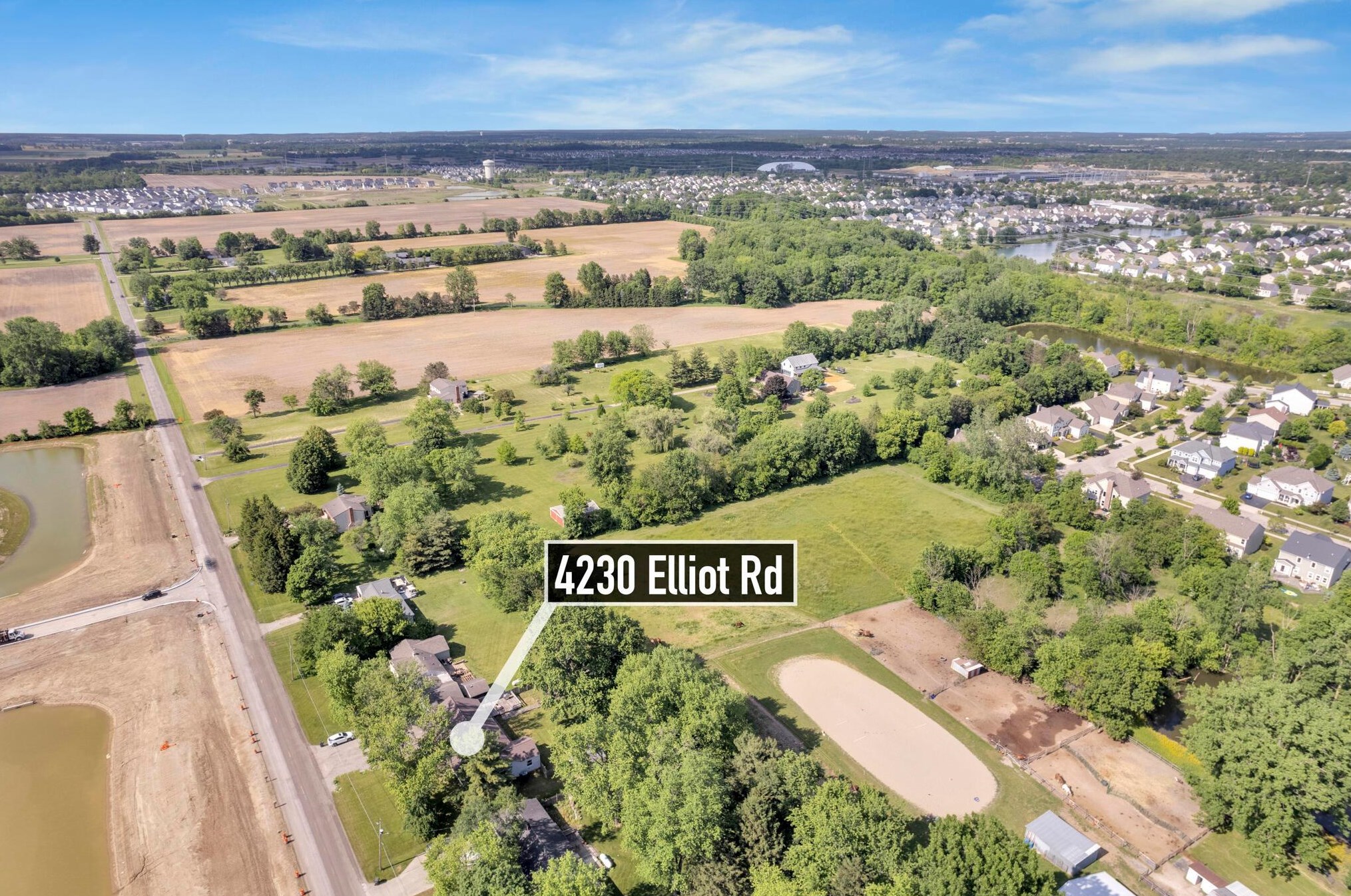 4230 Elliott Rd, Hilliard OH  43026-7648 exterior