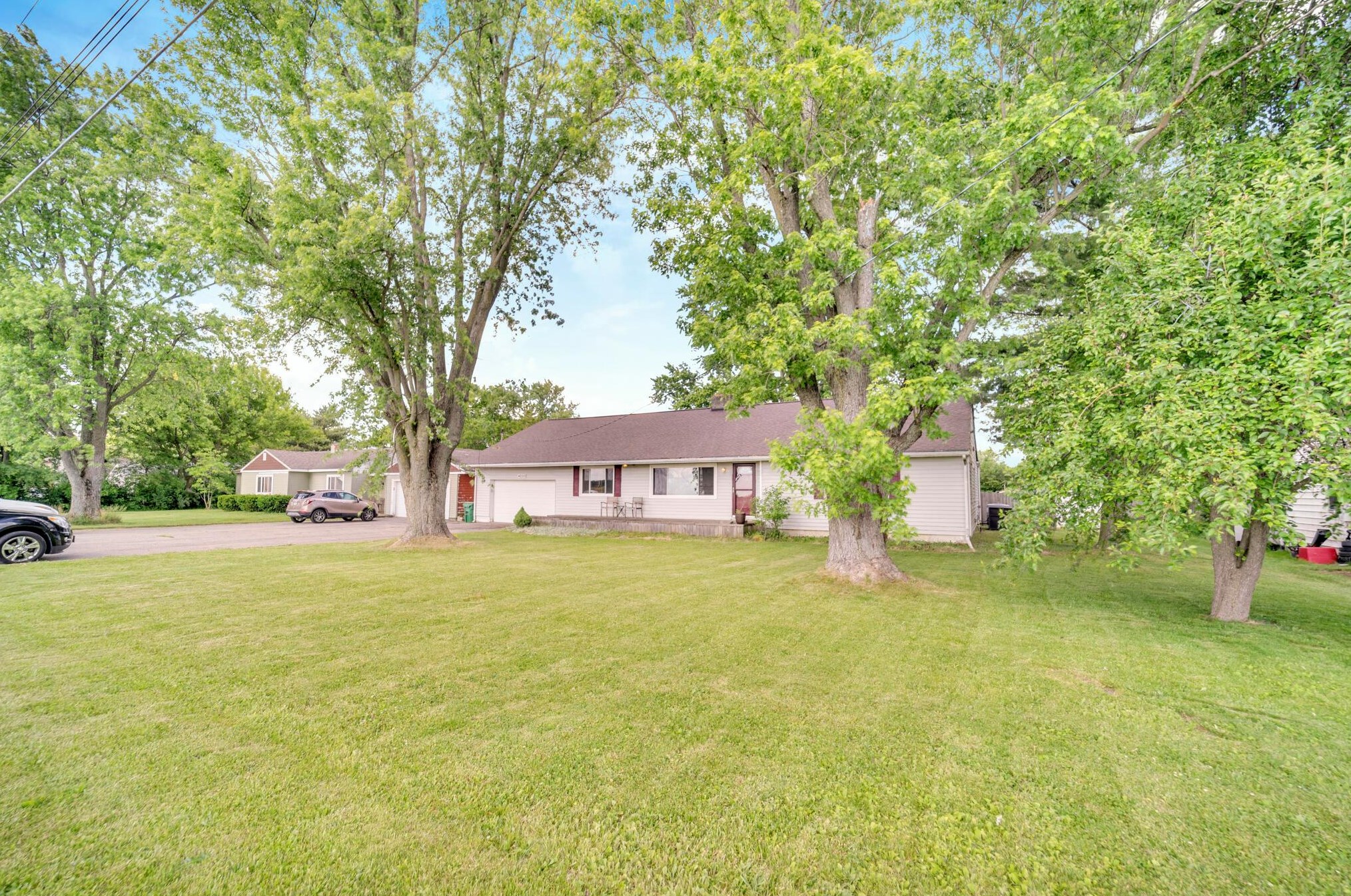 4230 Elliott Rd, Hilliard OH  43026-7648 exterior