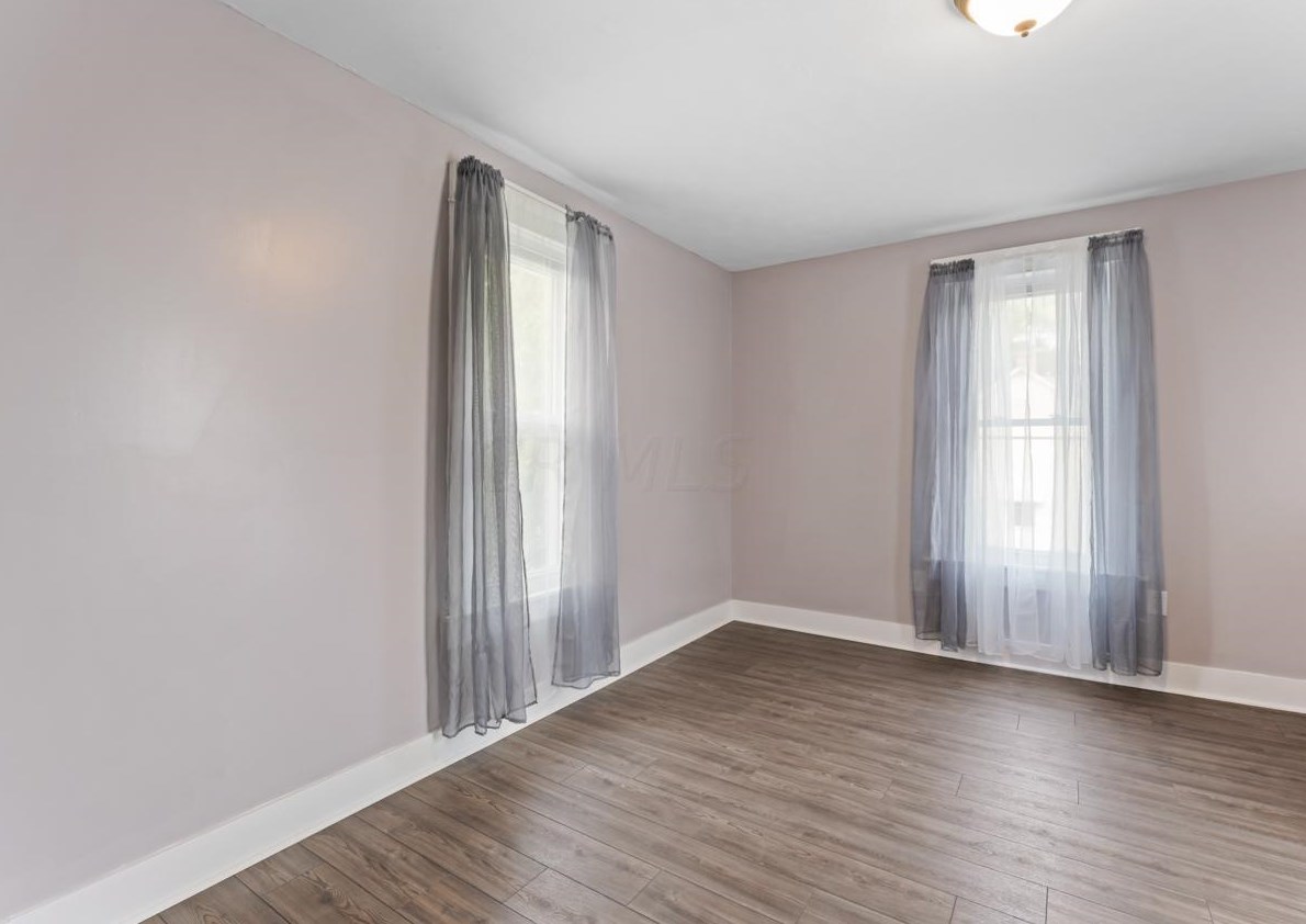 525 Maple St, Lancaster OH 43130-3125 exterior