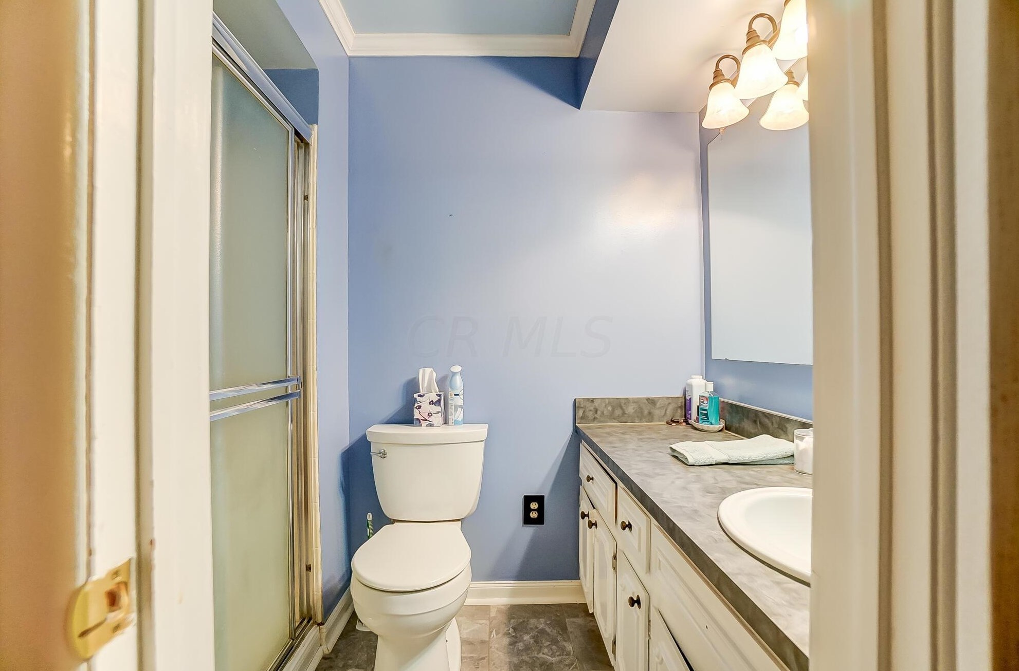 1727 Staffordshire Rd, Columbus OH 43229-2141 exterior