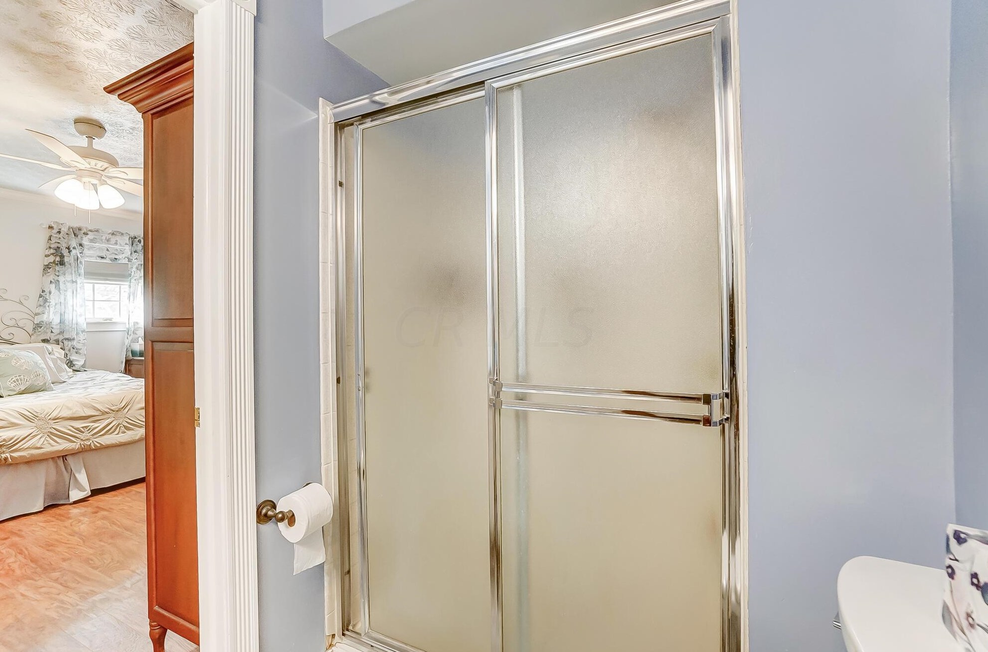 1727 Staffordshire Rd, Columbus OH 43229-2141 exterior