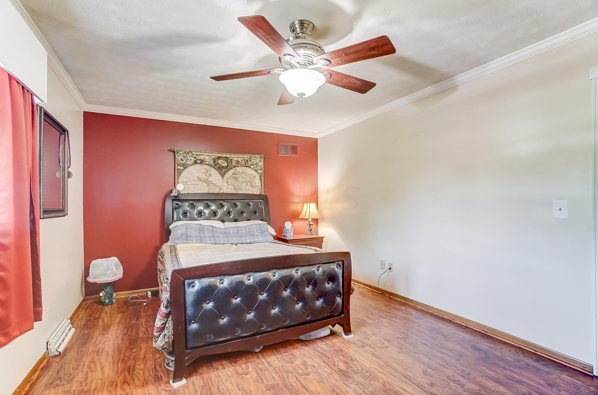 1727 Staffordshire Rd, Columbus OH 43229-2141 exterior