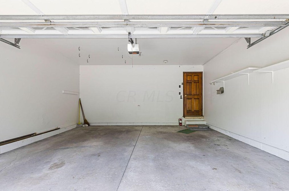 259 Highland Ave, Columbus OH 43085-2664 exterior