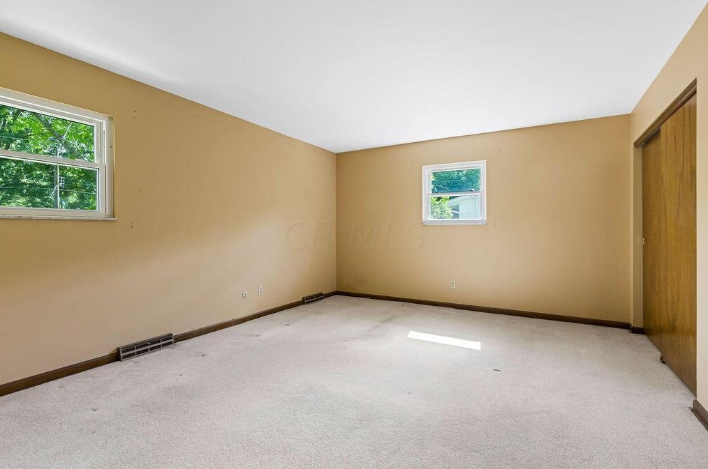 259 Highland Ave, Columbus OH 43085-2664 exterior