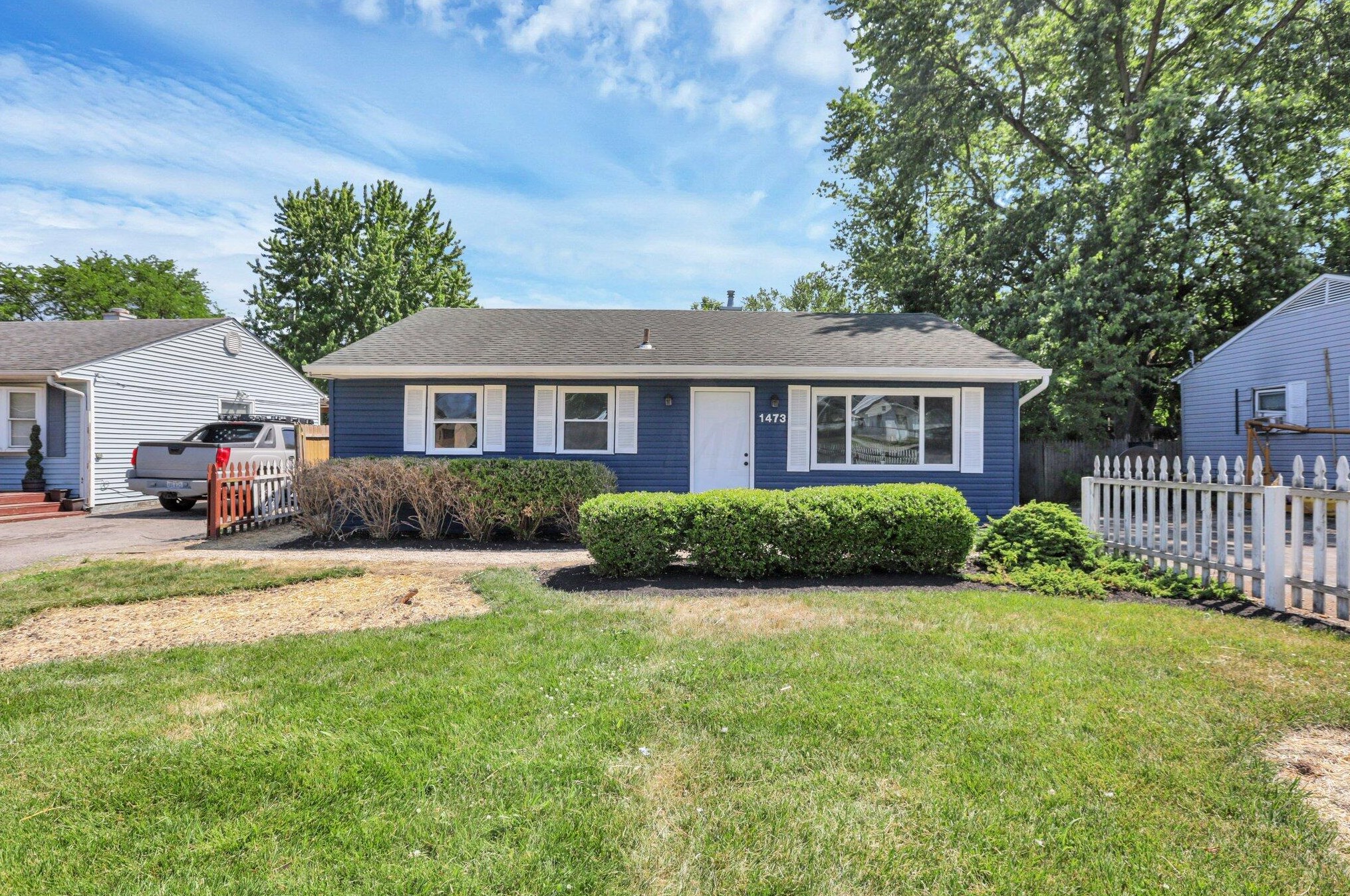1473 Cooke Rd, Columbus, OH 43224-2156