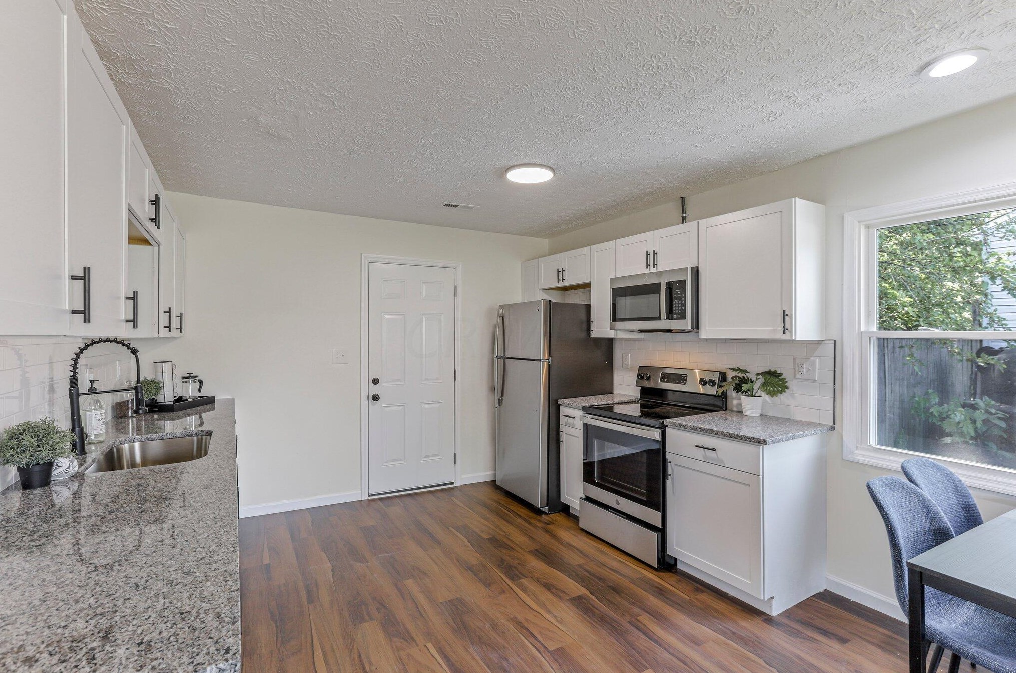 1473 Cooke Rd, Columbus OH 43214-3112 exterior