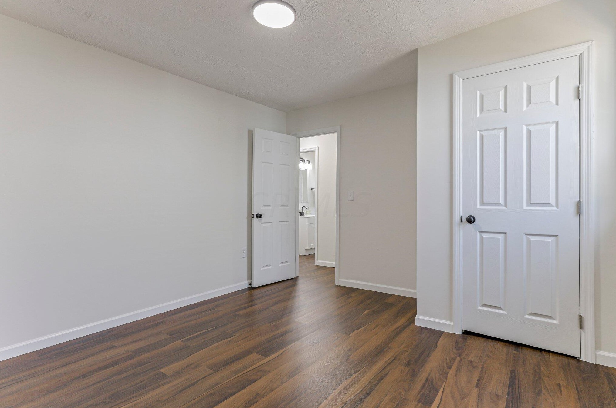 1473 Cooke Rd, Columbus OH 43214-3112 exterior