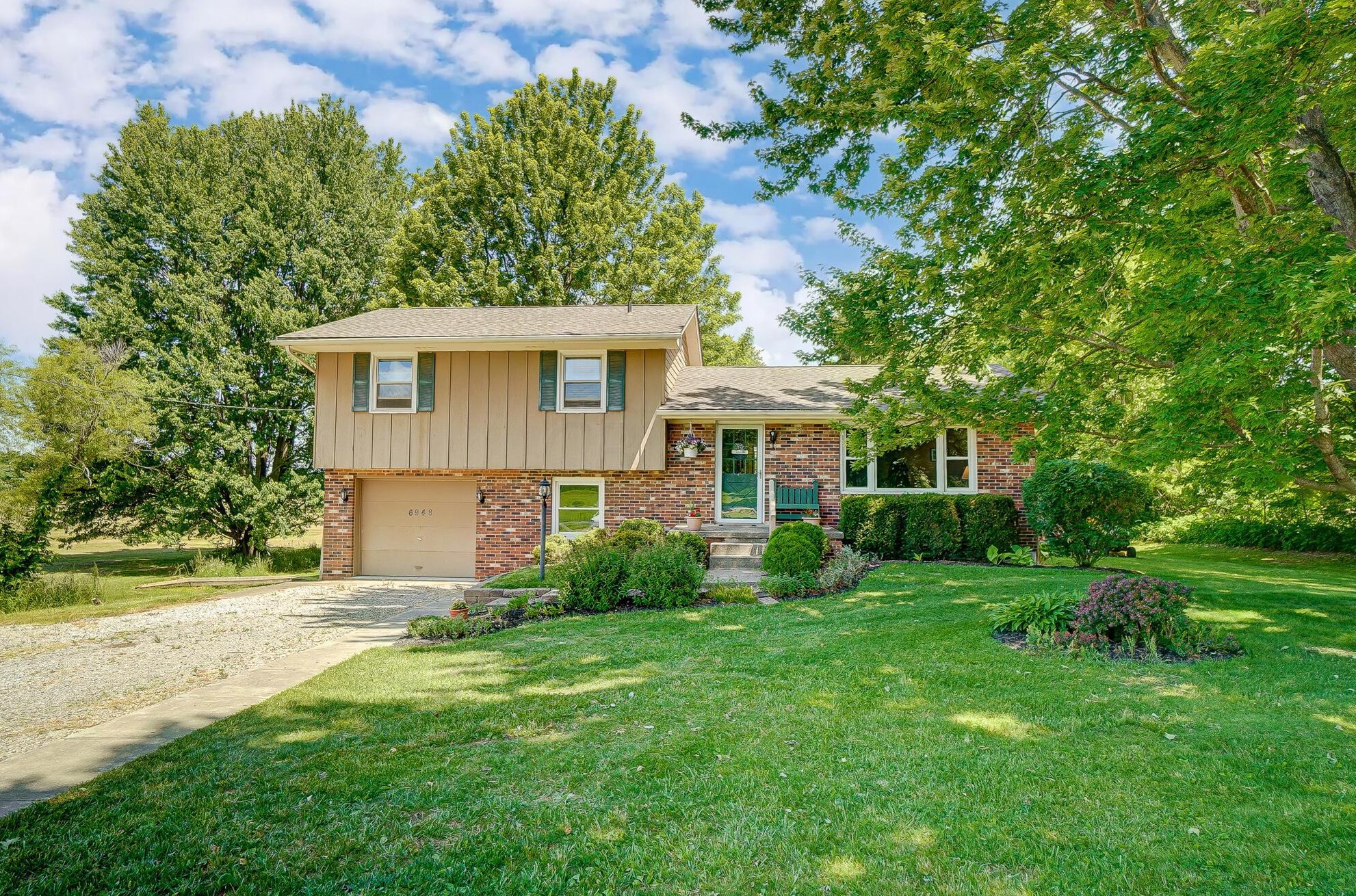 6948 Dutch Nw Ln, Johnstown, OH 43031