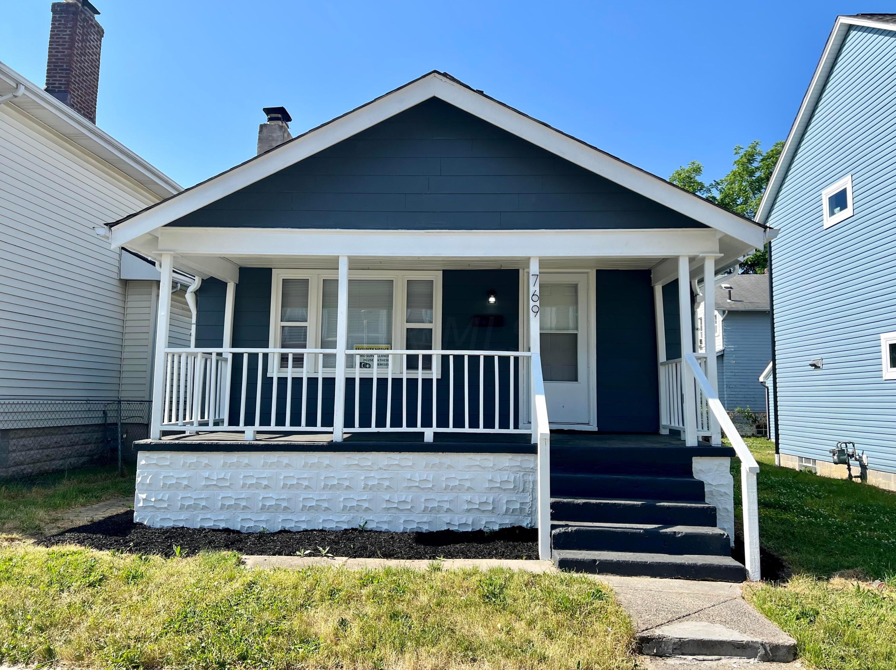 769 Reinhard Ave, Columbus, OH 43206-2941