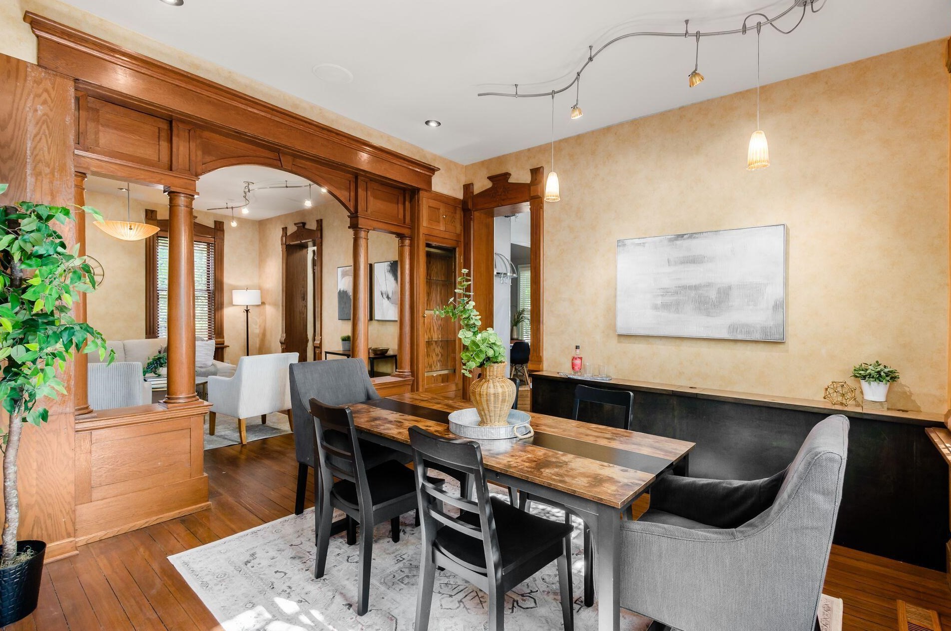 751 Jaeger St, Columbus OH 43206-2273 exterior