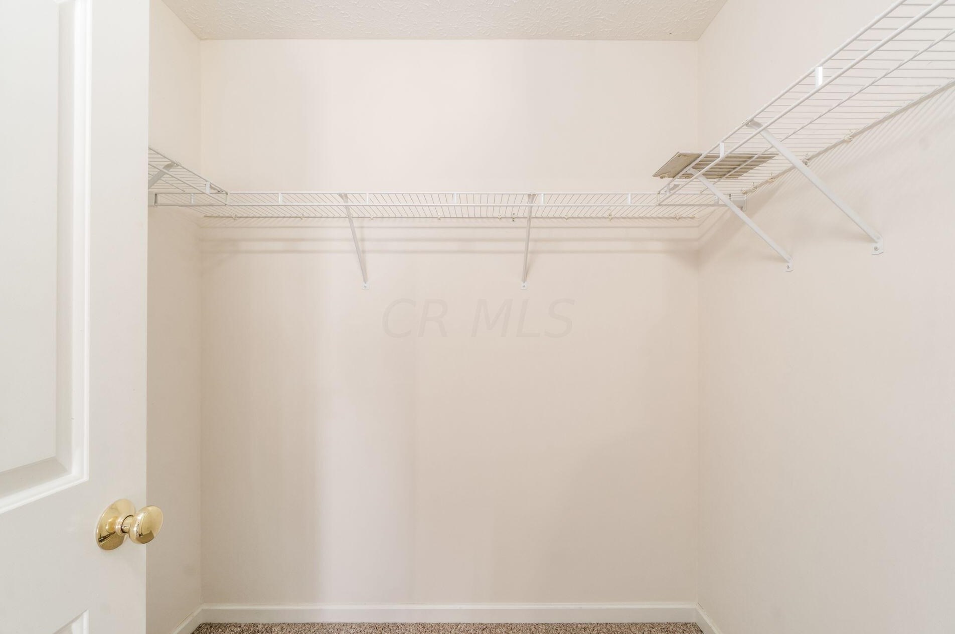 3658 Larkwell Way, Columbus OH 43232-3600 exterior