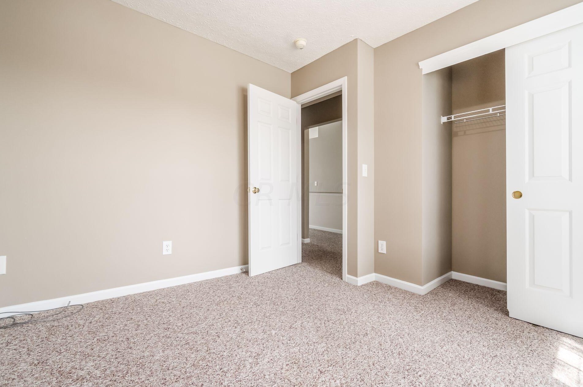 3658 Larkwell Way, Columbus OH 43232-3600 exterior