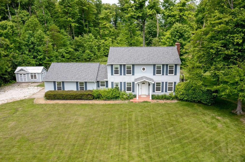 2136 Kings Corners Rd, Mansfield, OH 44904-9730