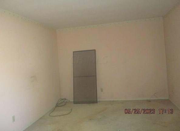 1514 Lafayette Dr, Columbus OH 43220-6822 exterior