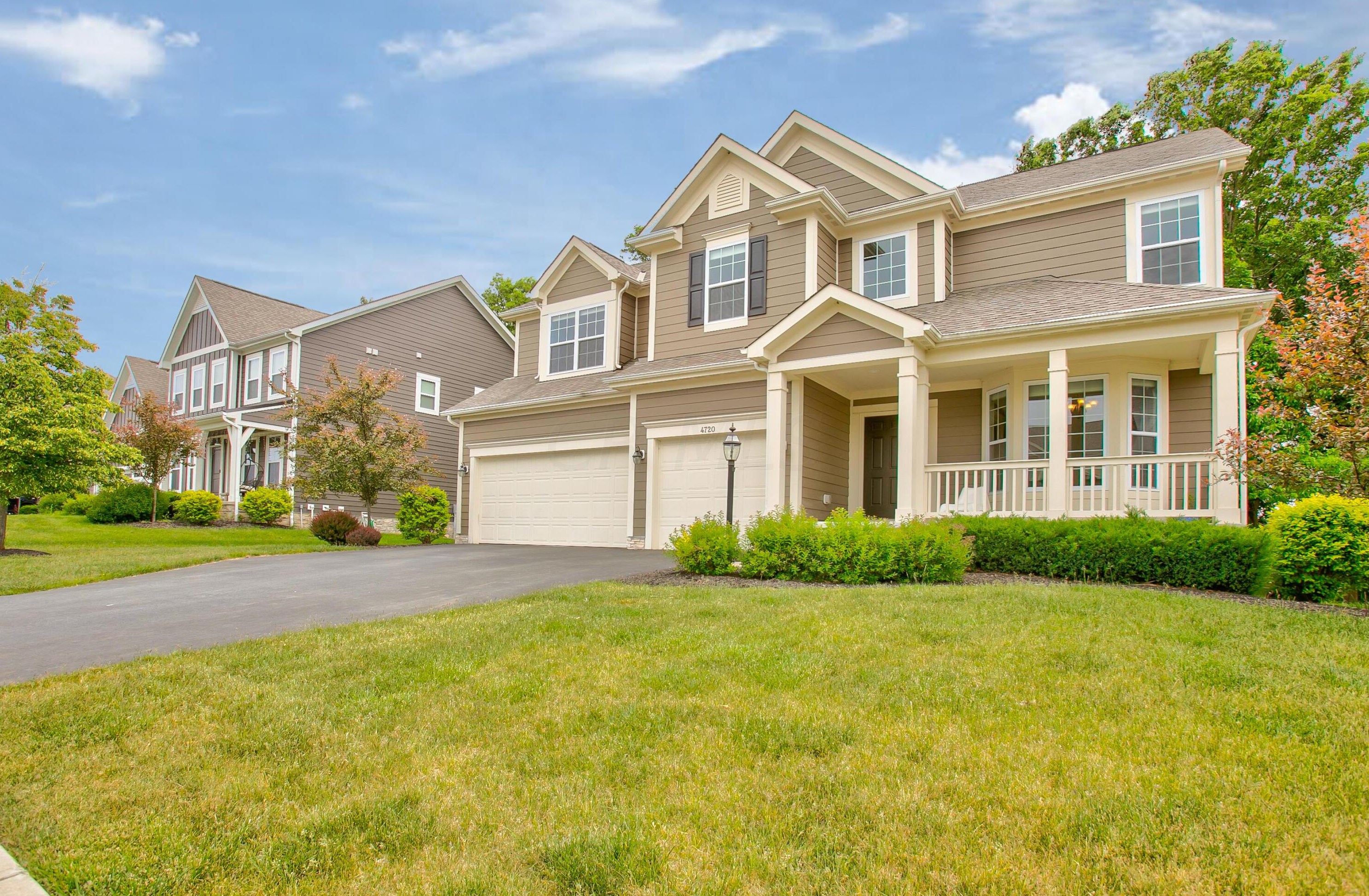 4720 Royal Birkdale Dr, Westerville, OH 43082