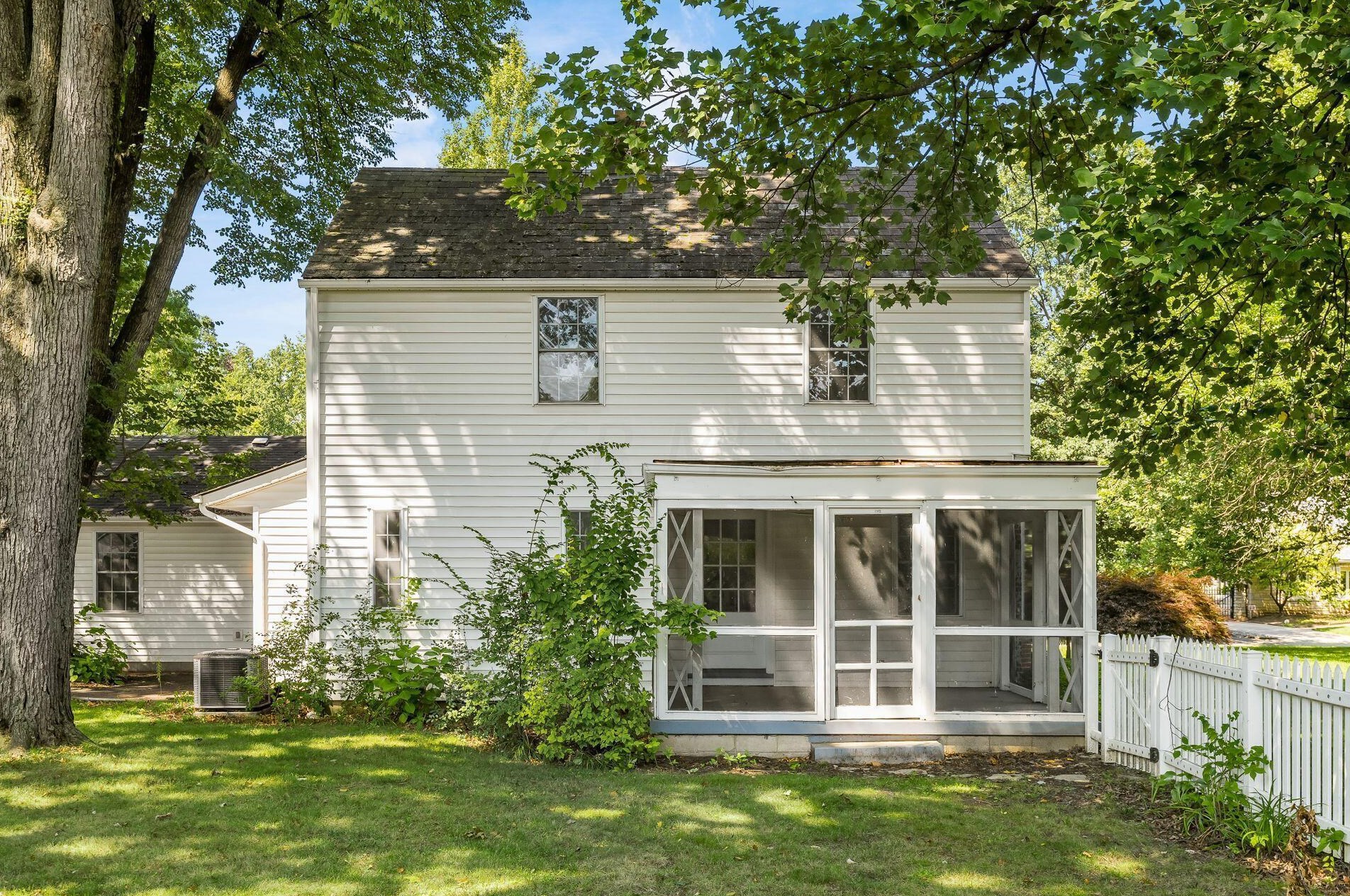 85 Eastmoor Blvd, Columbus OH 43209-2281 exterior