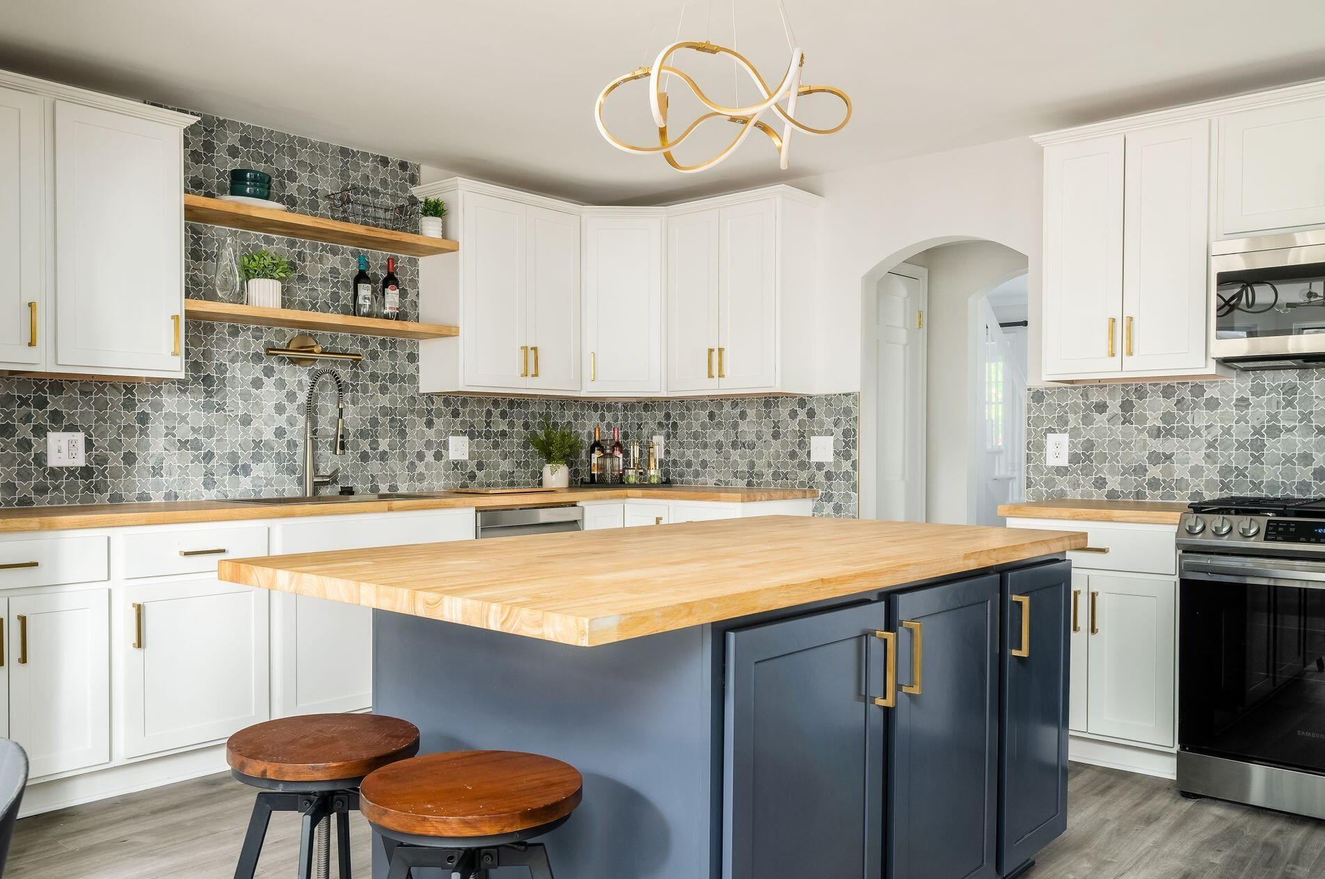 85 Eastmoor Blvd, Columbus OH 43209-2281 exterior