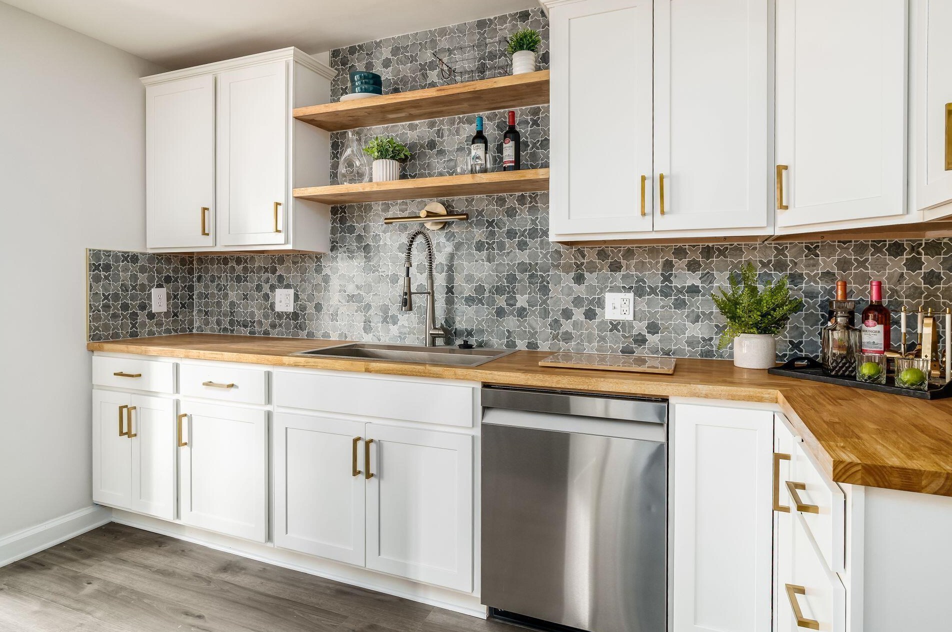 85 Eastmoor Blvd, Columbus OH 43209-2281 exterior