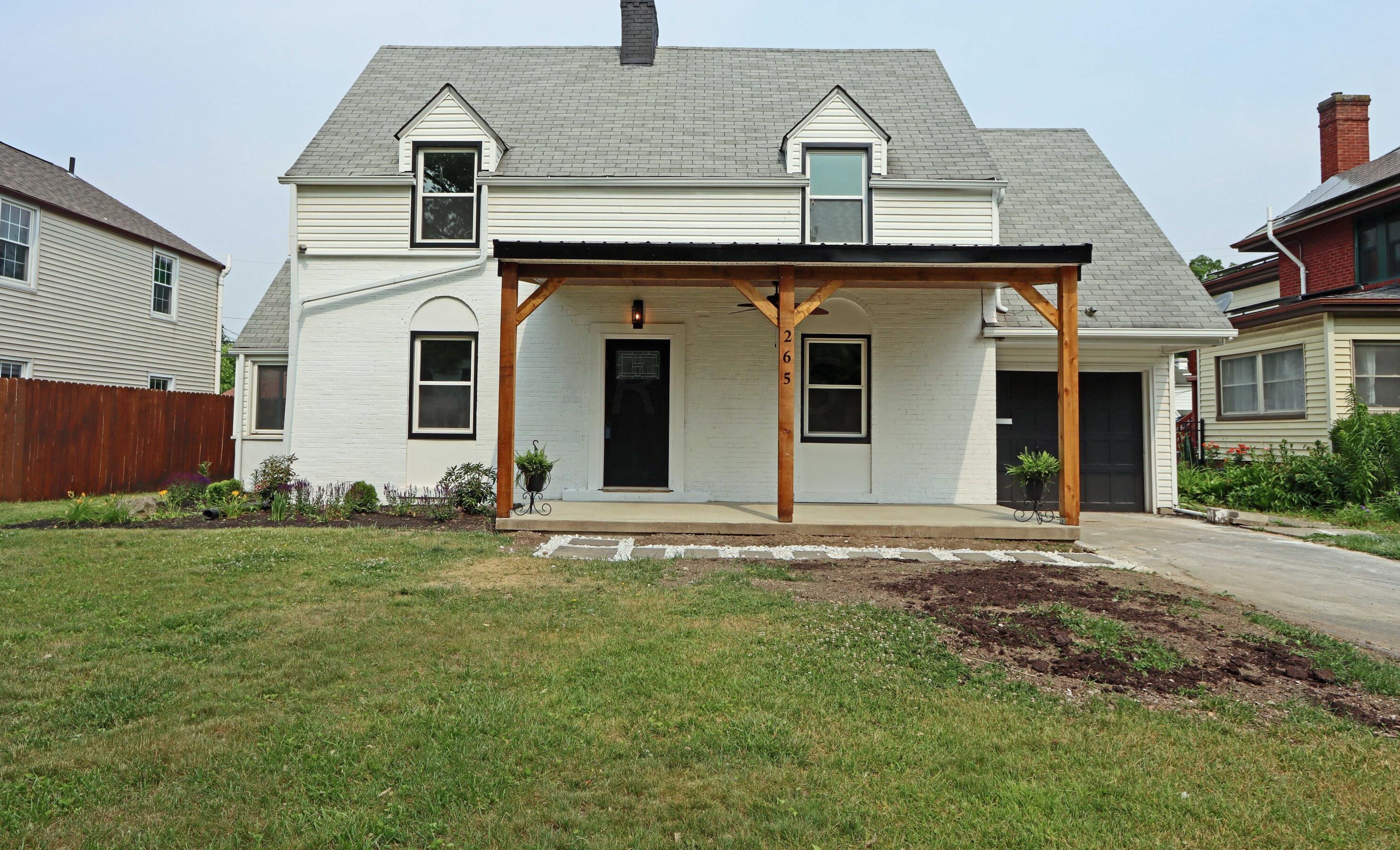 265 Sherborne Dr, Columbus, OH 43219-2970