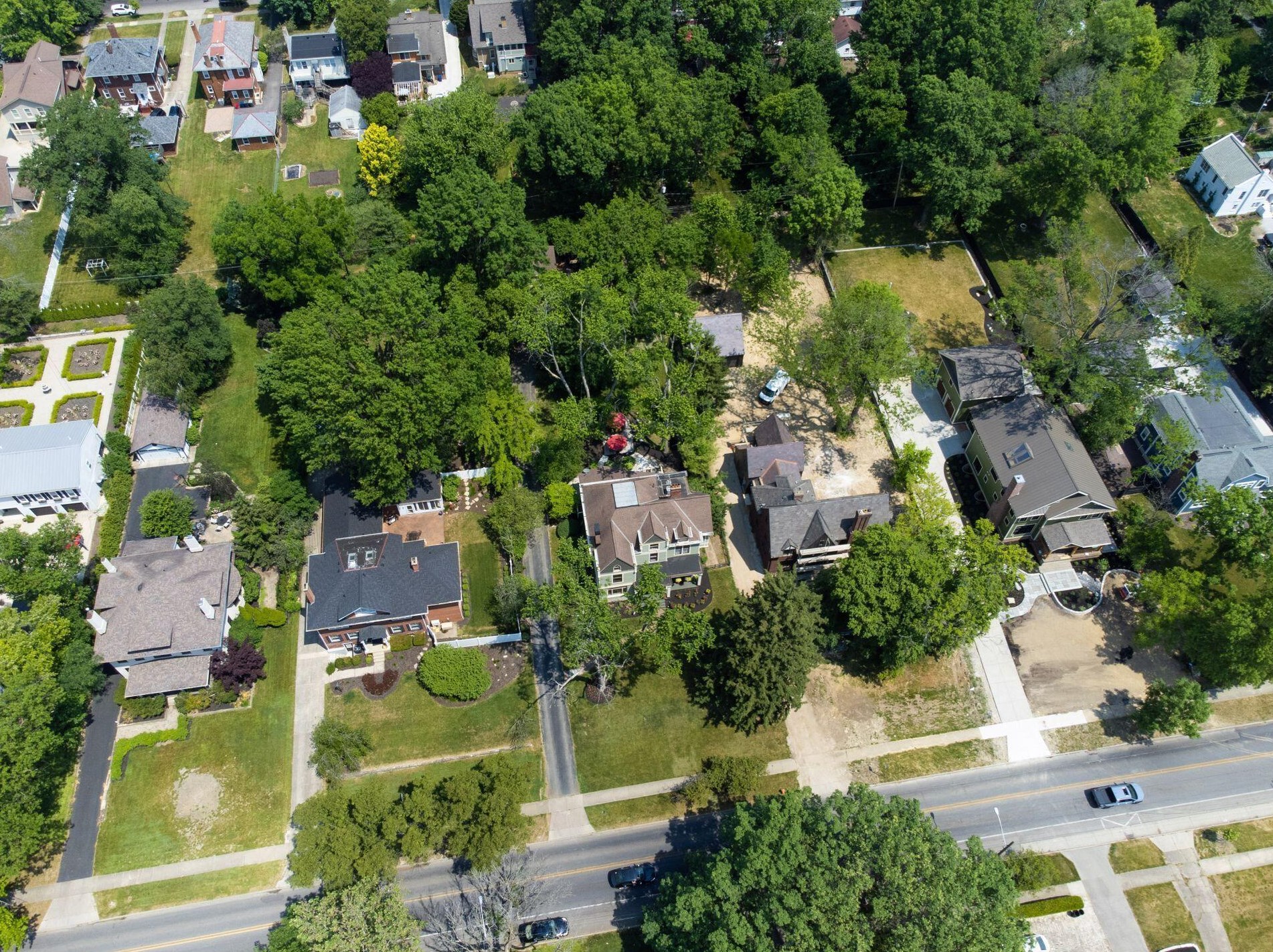 150 North Broadway, Columbus OH 43214-4112 exterior