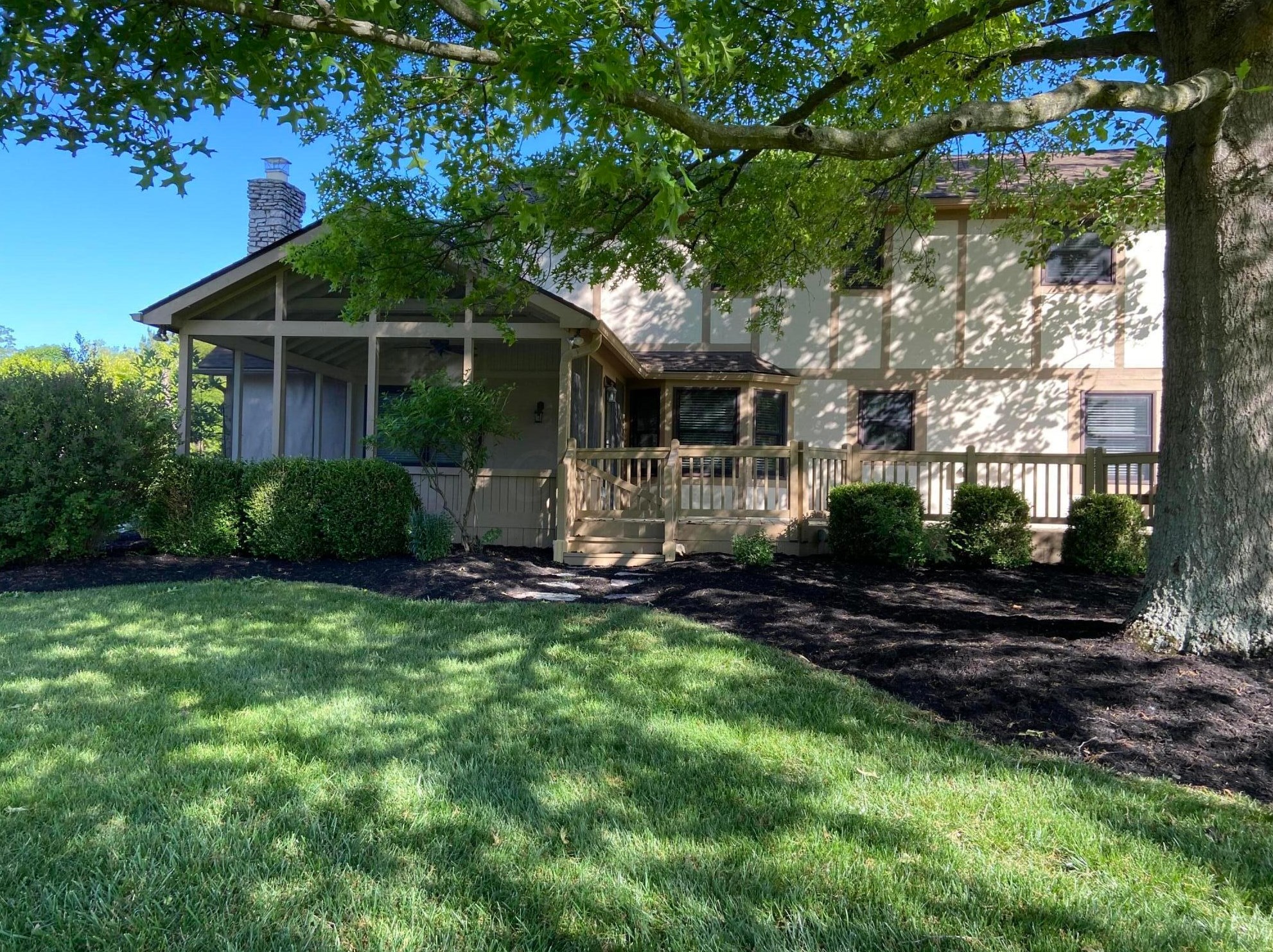 5373 Aryshire Dr, Dublin, OH 43017-8676