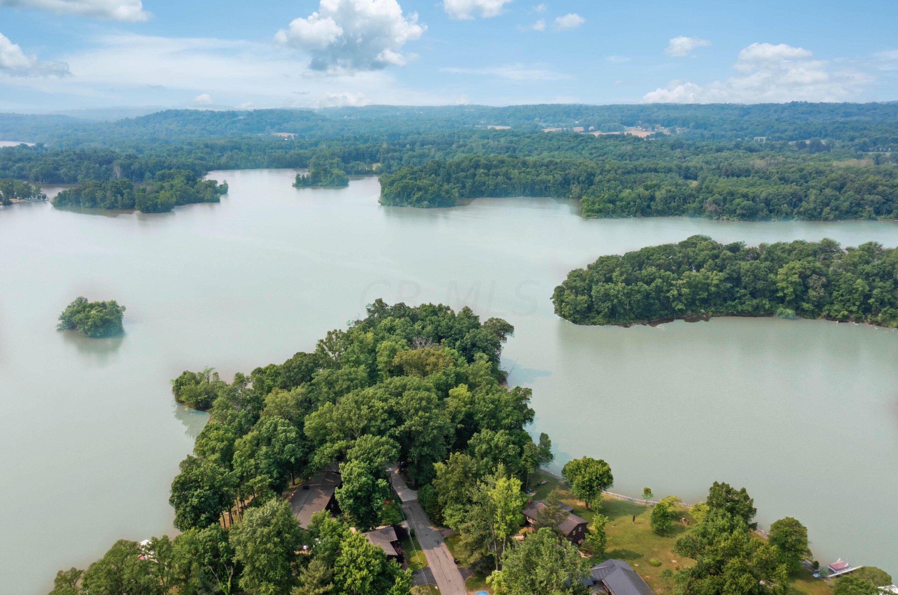 946 Pike Dr, Mansfield, OH 44903