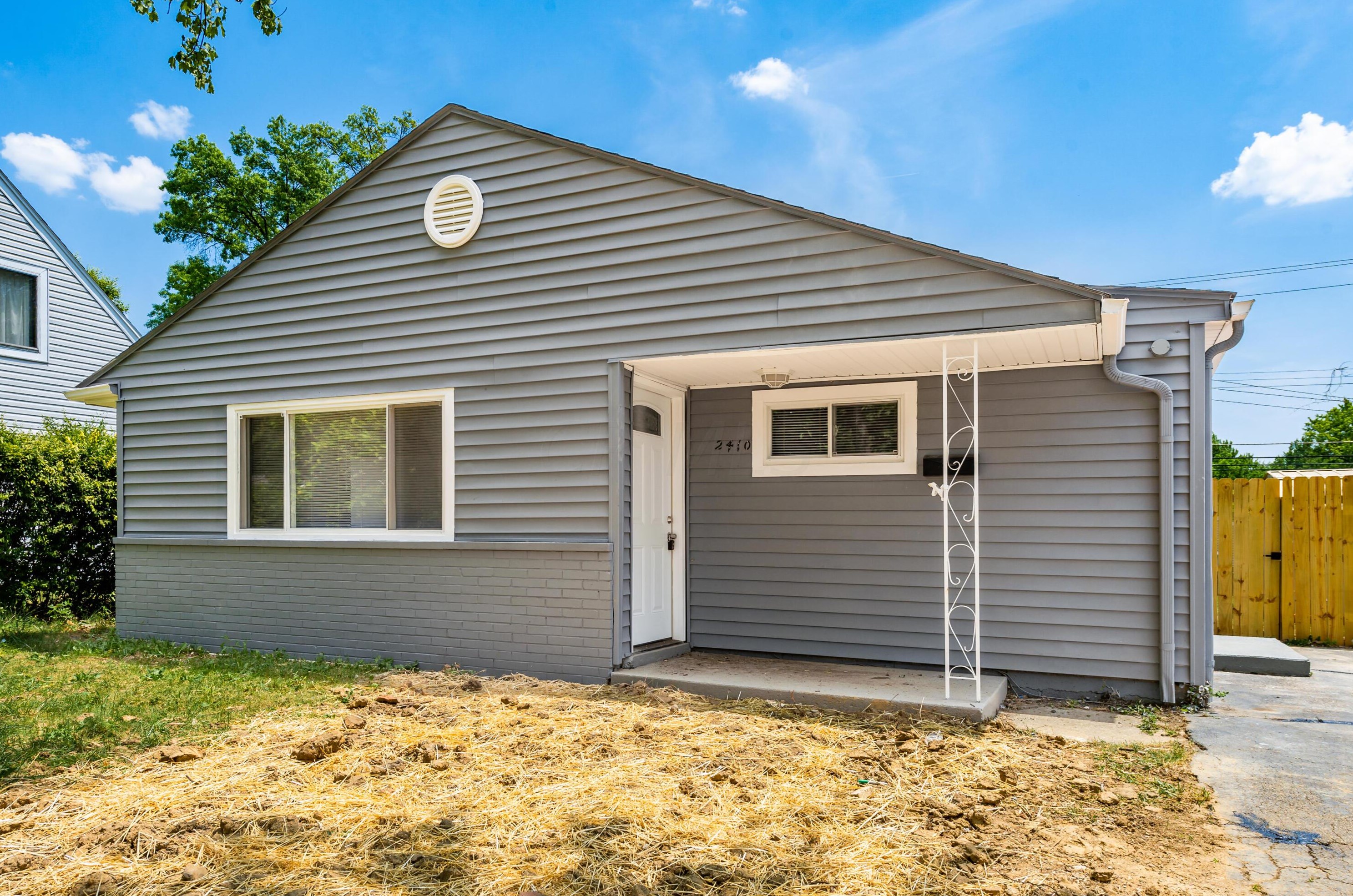 2410 Brentnell Ave, Columbus, OH 43211-1963